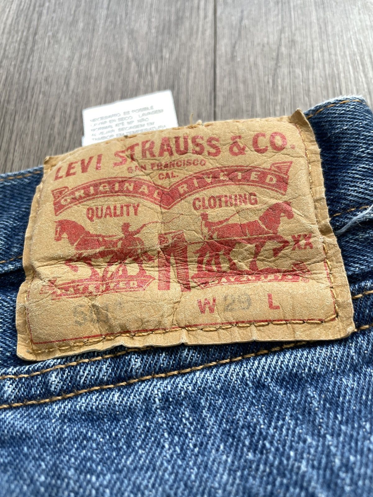Levi's Levi’s 505 “Regular Fit” Casual Denim Shorts (Sz. 29) Size US 29 - 3 Thumbnail