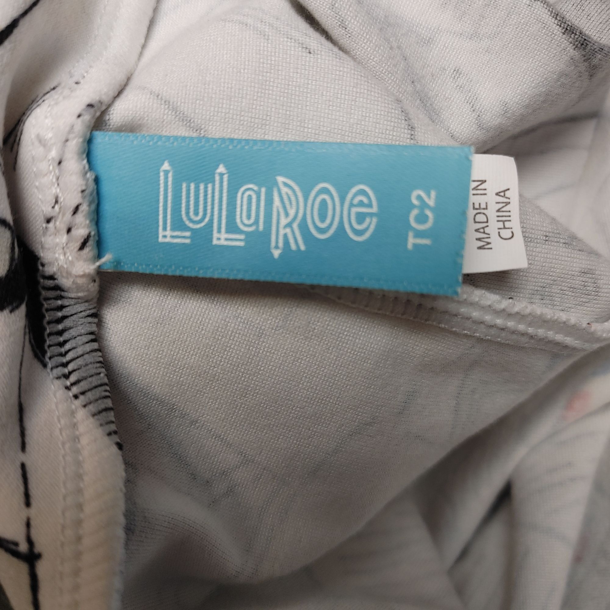 Other Lula Roe Women's White/Black Letters to Santa Leggings One S Size 30" / US 8 / IT 44 - 3 Thumbnail