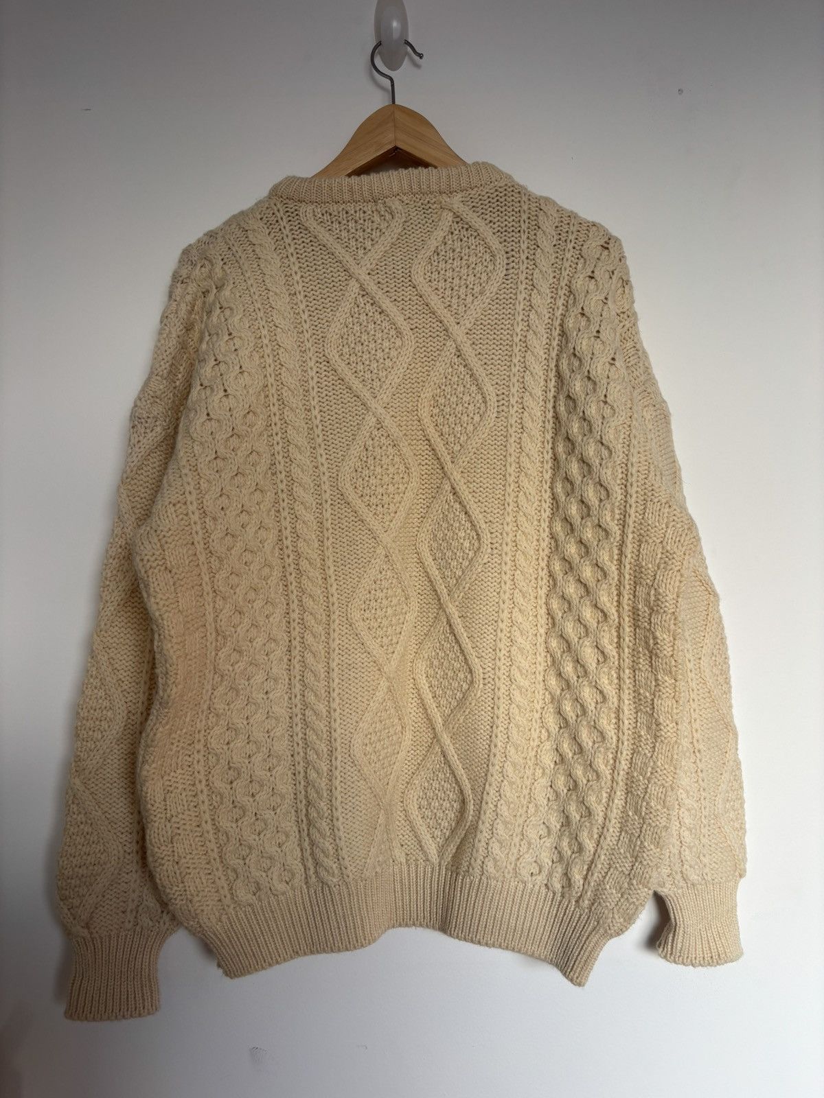 Other Blarney Woollen Mills Cable Knit Aran Sweater Cream Size L Size US L / EU 52-54 / 3 - 7 Thumbnail