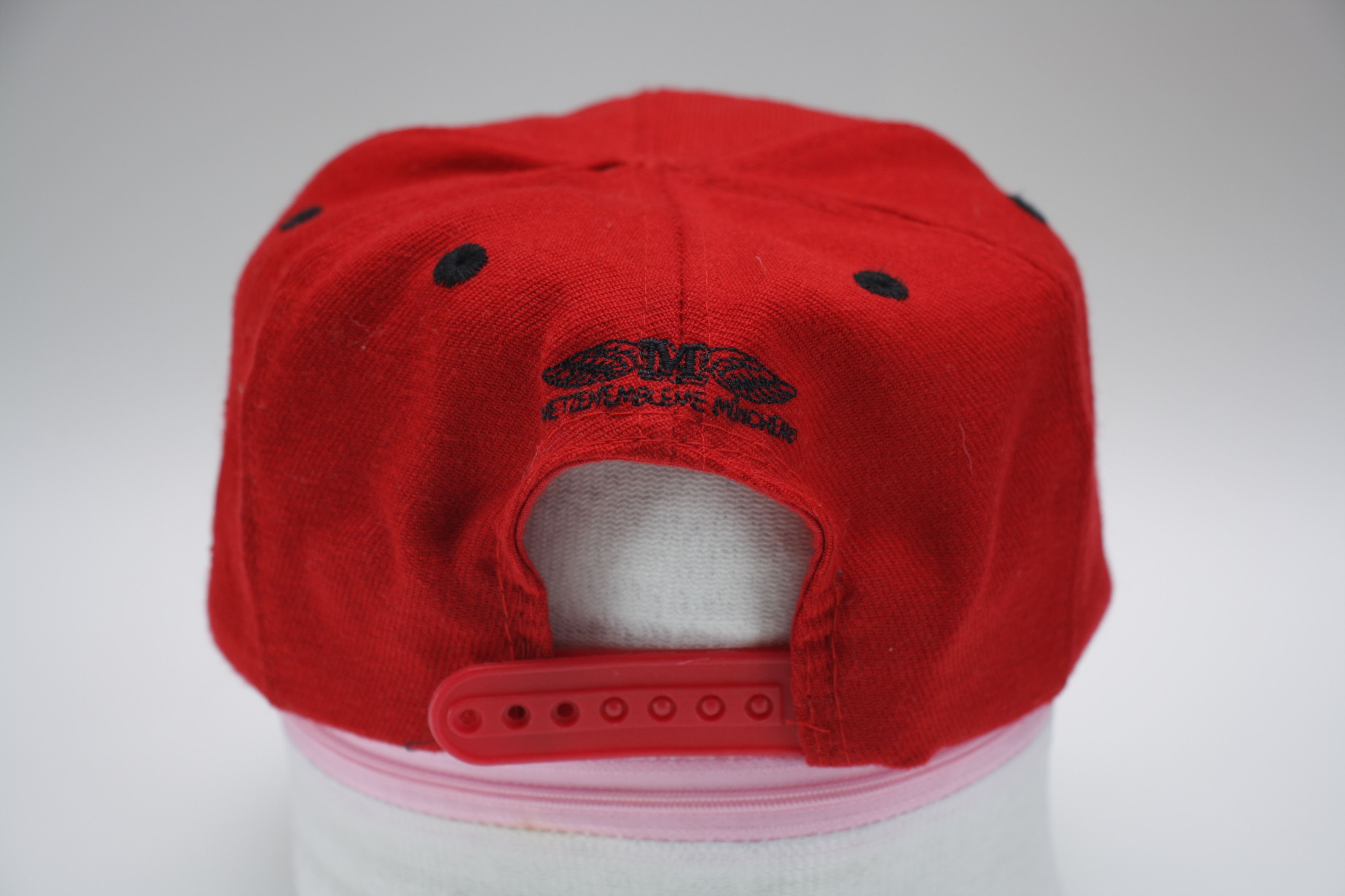 NHL Vintage Metzen Athletic Munchen Deutschland Eishockey Hat Size ONE SIZE - 6 Thumbnail