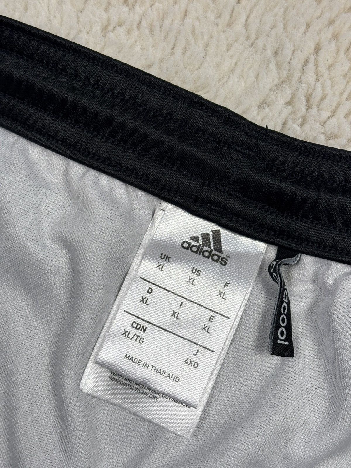 Adidas Adidas FC Nurnberg 15/16 Soccer Shorts Germany Rare Football Size US 36 / EU 52 - 4 Thumbnail
