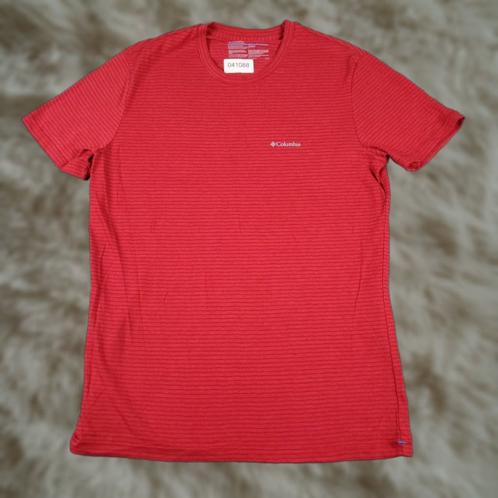 Vintage Columbia Casual T-Shirt Mens Medium Red Short Sleeve Crew Neck Sports Size US M / EU 48-50 / 2 - 1 Thumbnail