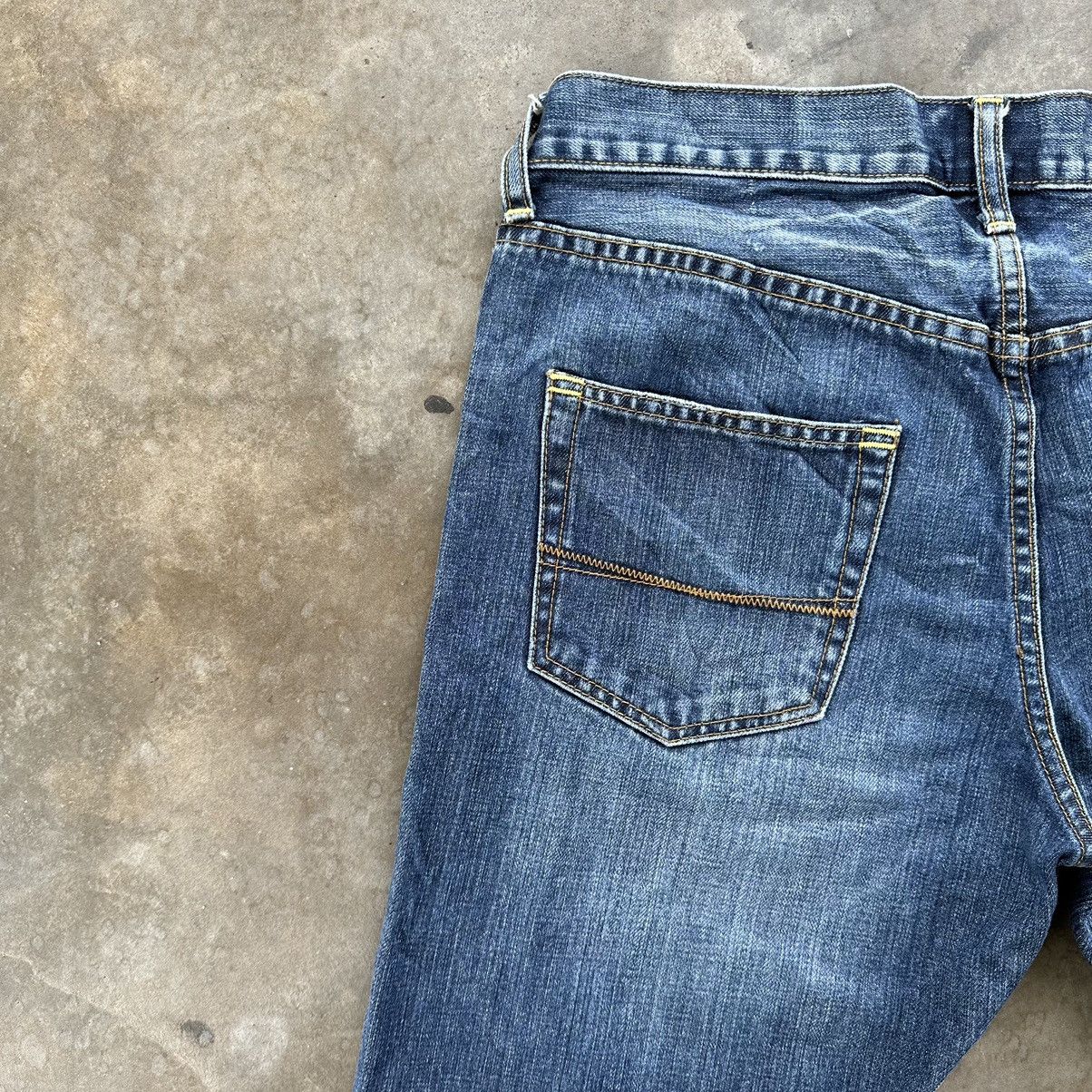Japanese Brand Vintage Japanese Jean Distressed Faded Denim Pant W33 Size US 33 - 15 Thumbnail