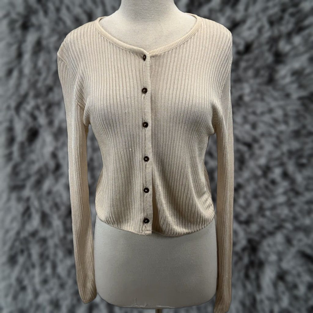 Vintage VINTAGE 525 America Cardigan Sweater Women’s Small Ivory Rayon Y2K Preppy Knit Round Neck Size S / US 4 / IT 40 - 1 Thumbnail