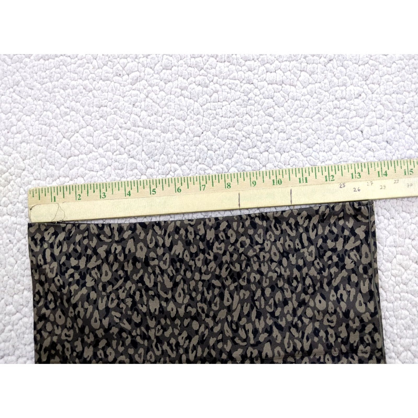 Spanx Spanx Womens L Beige Leopard Camo Legging Skinny Yoga Compression Mid Rise Size 36" / US 14 / IT 50 - 5 Thumbnail