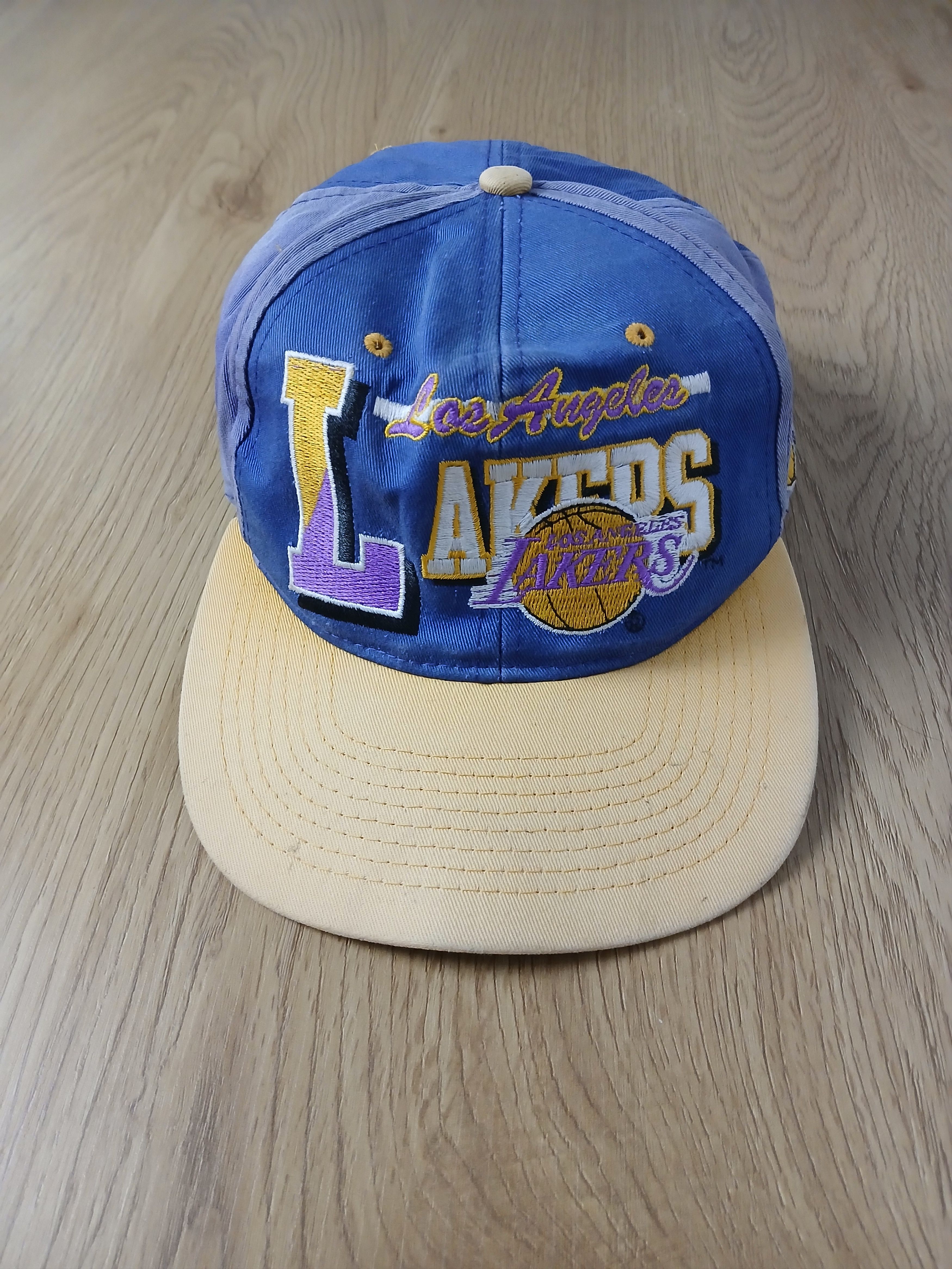 NBA Vintage NBA Los Angeles Lakers Basketball Cap Size ONE SIZE - 2 Thumbnail