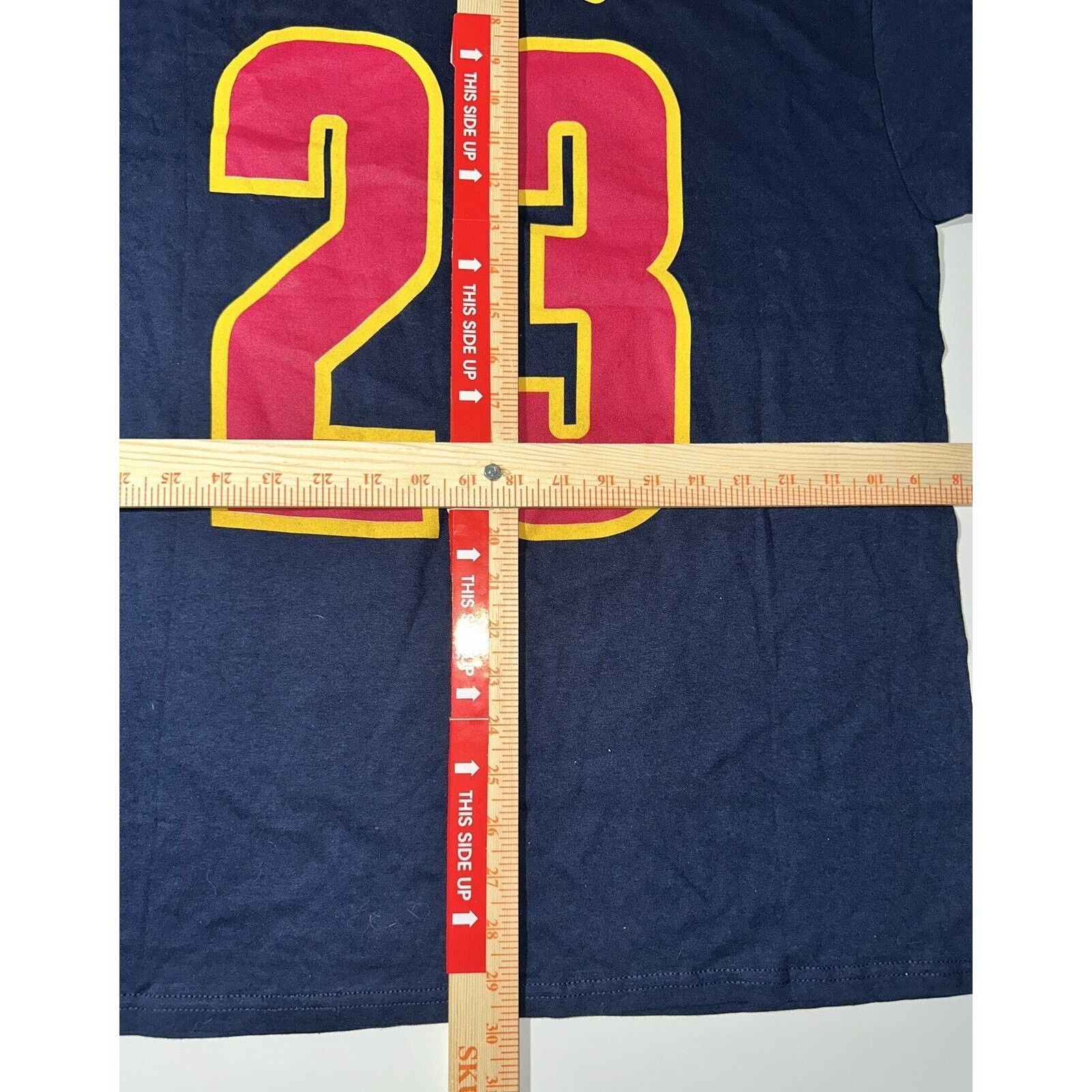 Fruit Of The Loom 2017 Cleveland CavsDefend The Land James #23 Size Large Size US L / EU 52-54 / 3 - 4 Thumbnail