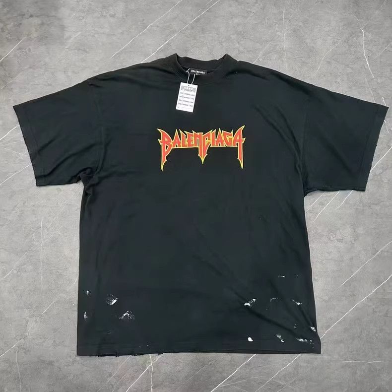 Balenciaga Balenciaga Flash Flame Rock Band Logo Short Sleeve T-shirt Size US L / EU 52-54 / 3 - 1 Thumbnail