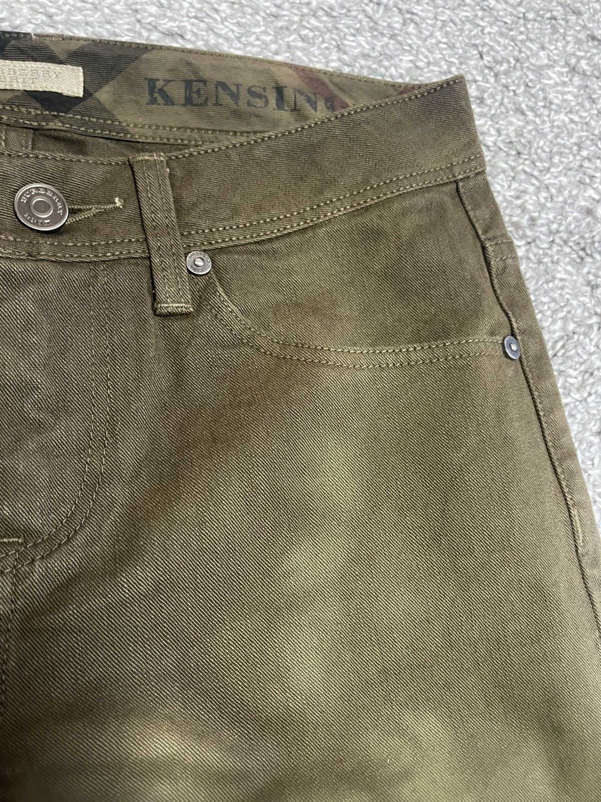 Burberry Burberry Brit Kensington Olive Tie Dye Low Rise Skinny 28 Size 24" / US 00 / IT 34 - 10 Thumbnail