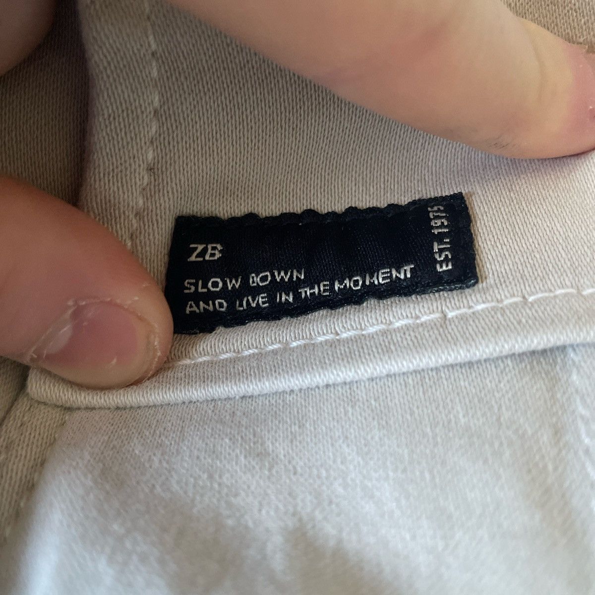Zara Beige cargos Size US 26 / EU 42 - 2 Thumbnail