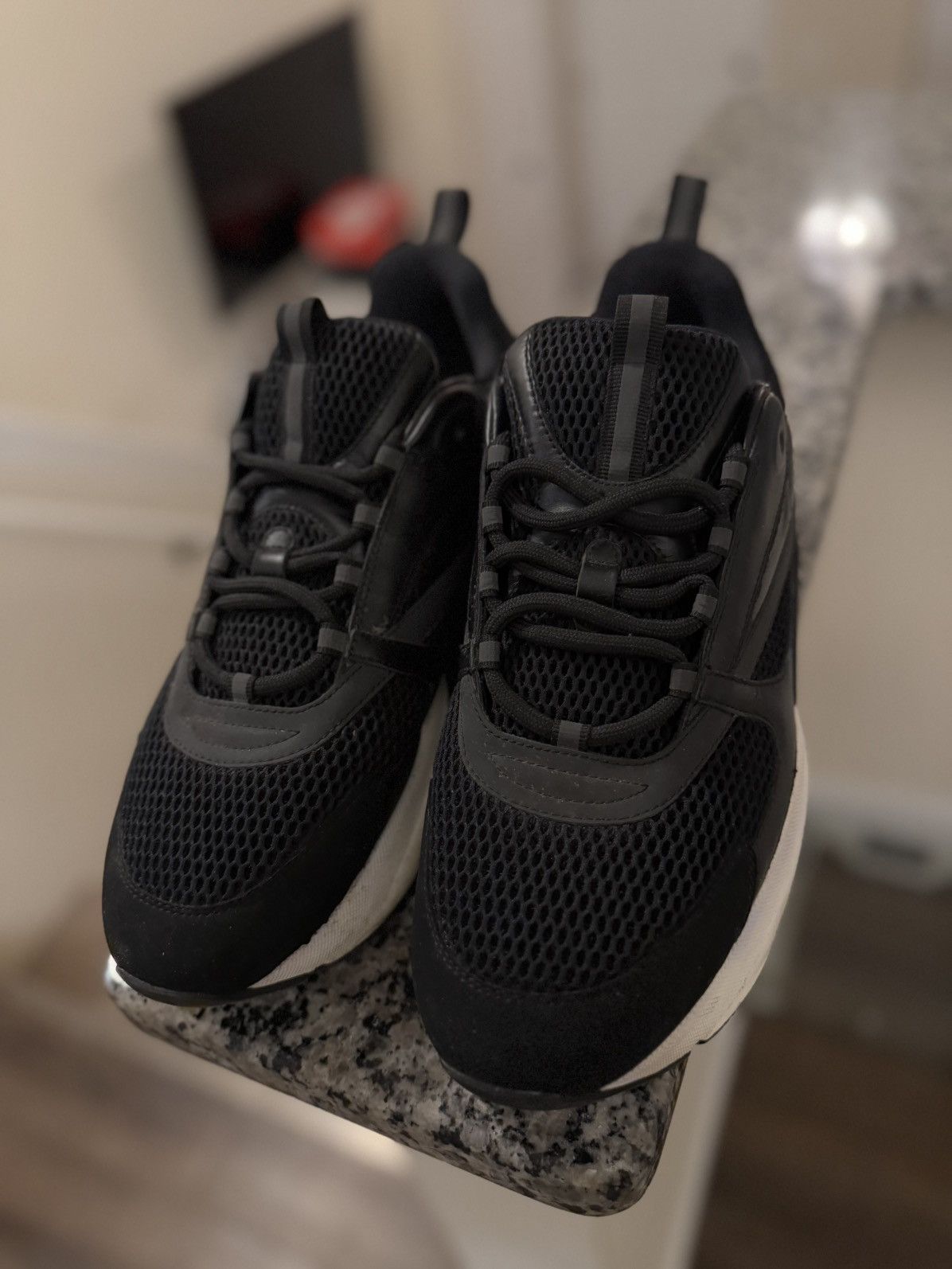 Dior Size 47EU/14US - Dior B22 Black White (Discontinued) Size US 14 / EU 47 - 11 Thumbnail