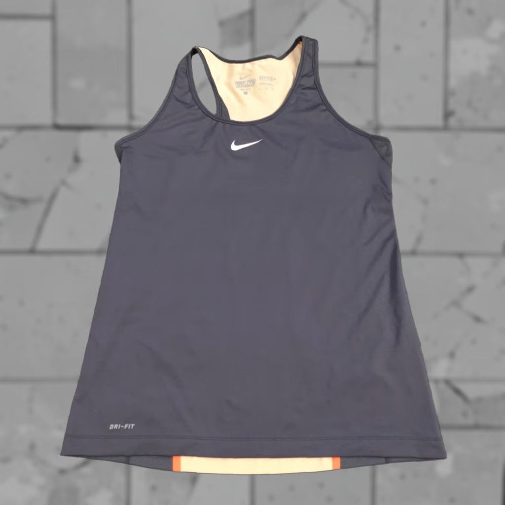 Nike Nike Pro Combat Tank Women L Gray Sleeveless Dri-Fit USA Basic Activewear N/A Size L / US 10 / IT 46 - 1 Thumbnail