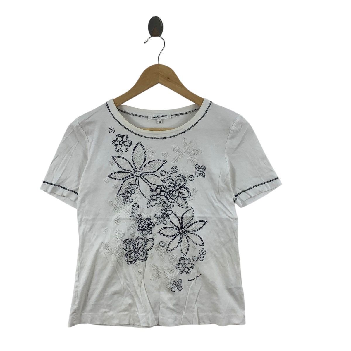 Hanae Mori Vintage HANAE MORI JAPAN Floral Painting Tee Shirt Top Size XS / US 0-2 / IT 36-38 - 4 Thumbnail
