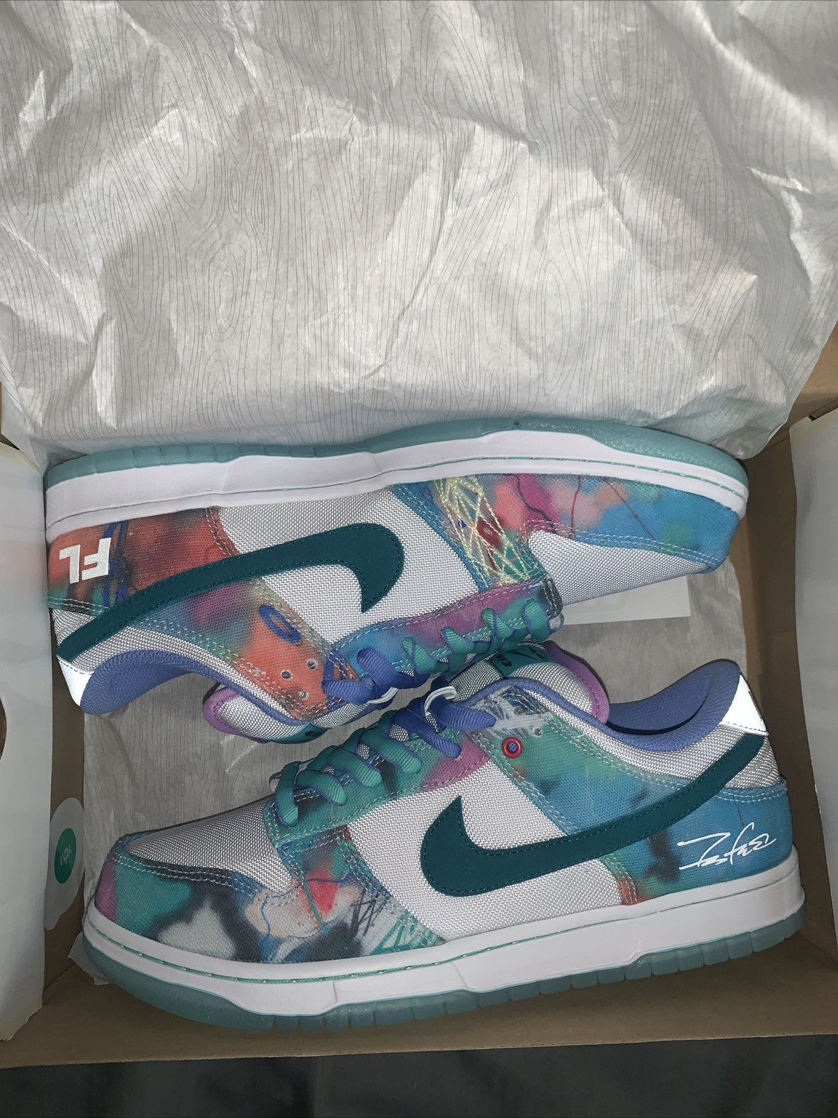 Nike Nike Sb Dunk low Futura Laboratories Bleached Aqua Size US 10.5 / EU 43-44 - 2 Thumbnail