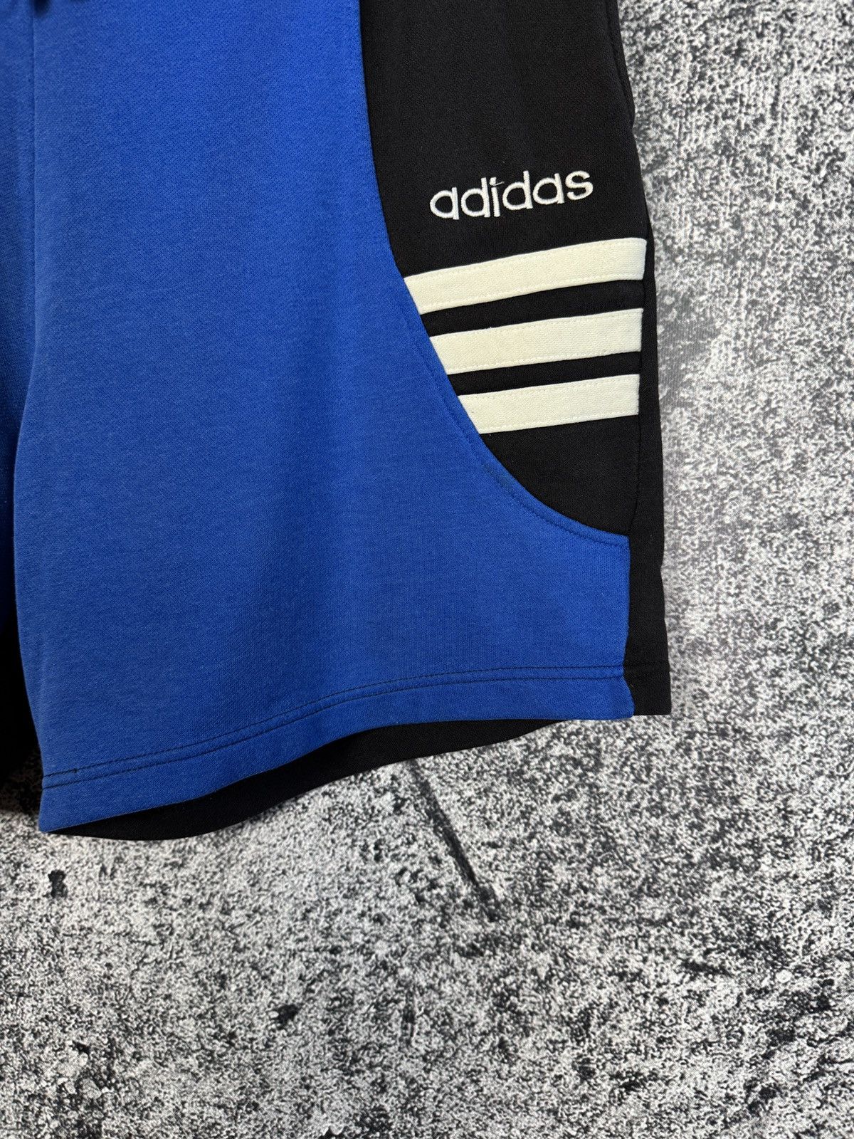 Adidas Adidas Vintage 90s Cotton Shorts Retro Black Blue Size XL Size US 38 / EU 54 - 5 Thumbnail