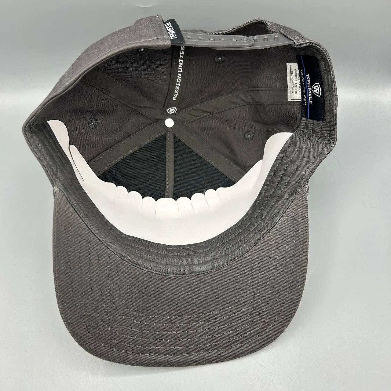 Top Of The World Tennessee Volunteers Hat Men Gray Snap Back Cap Cotton Size ONE SIZE - 2 Thumbnail