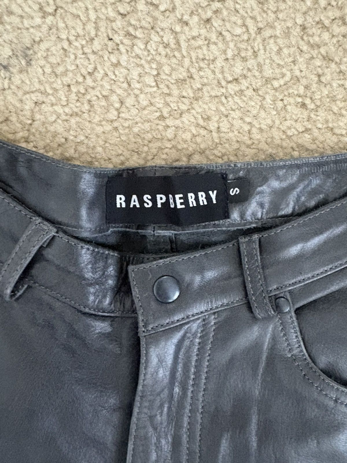 The GV Gallery TheGVgallery leather doubleknee jorts Size US 30 / EU 46 - 3 Thumbnail