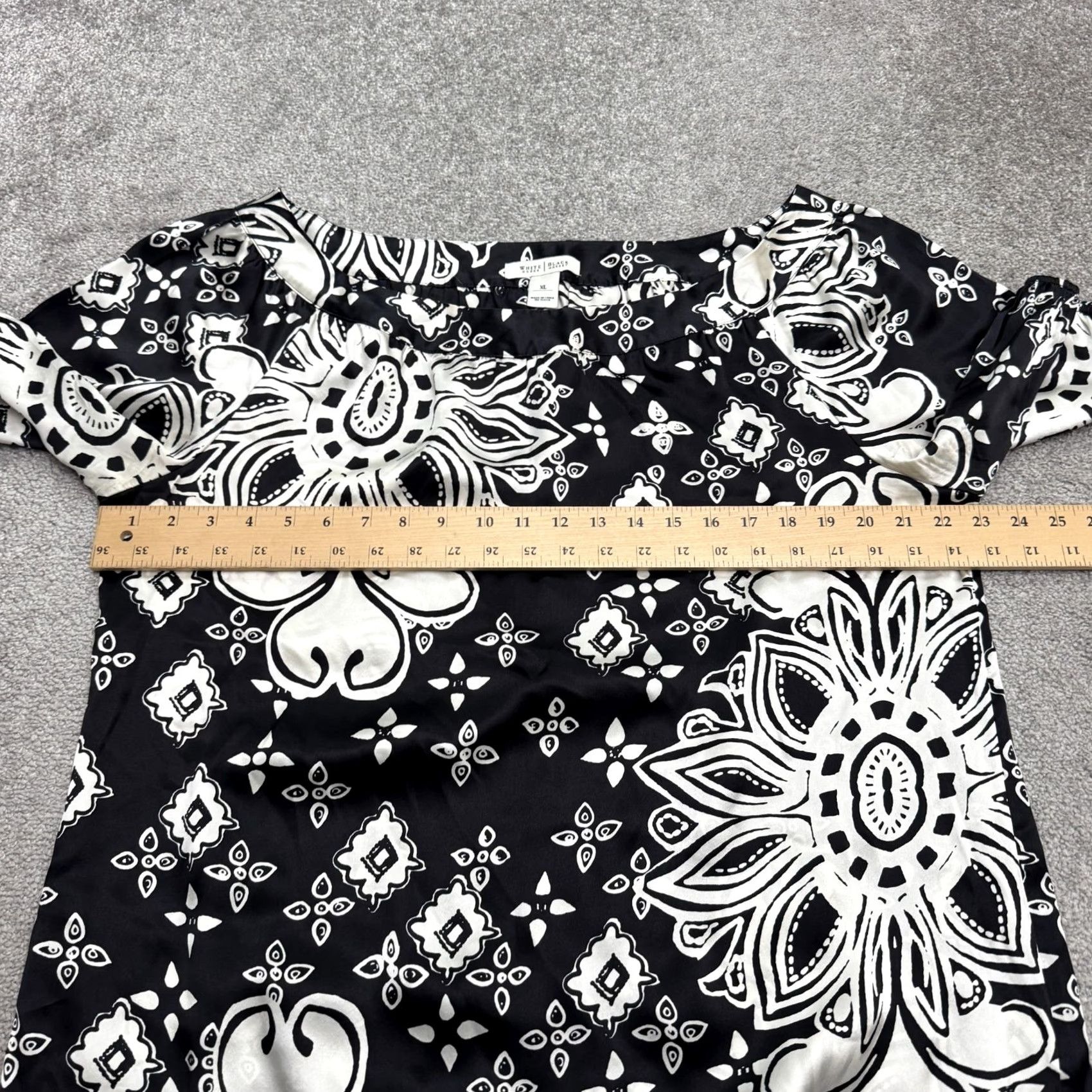 White House Black Market White House Black Market Silk Tunic Blouse Women XL Black White Floral Boat Neck Shirt Adult XL Black Floral Bohemian Designer Womens Size XL / US 12-14 / IT 48-50 - 7 Thumbnail