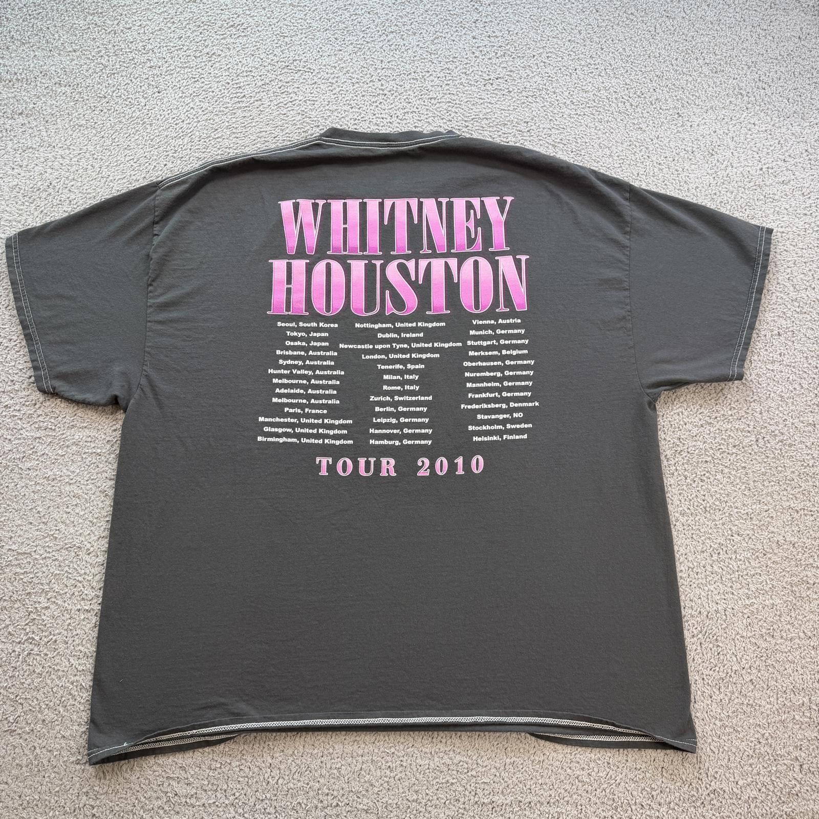 Other Whitney Houston Tour 2010 Graphic T Shirt 2XL Oversized Size US XXL / EU 58 / 5 - 2 Thumbnail