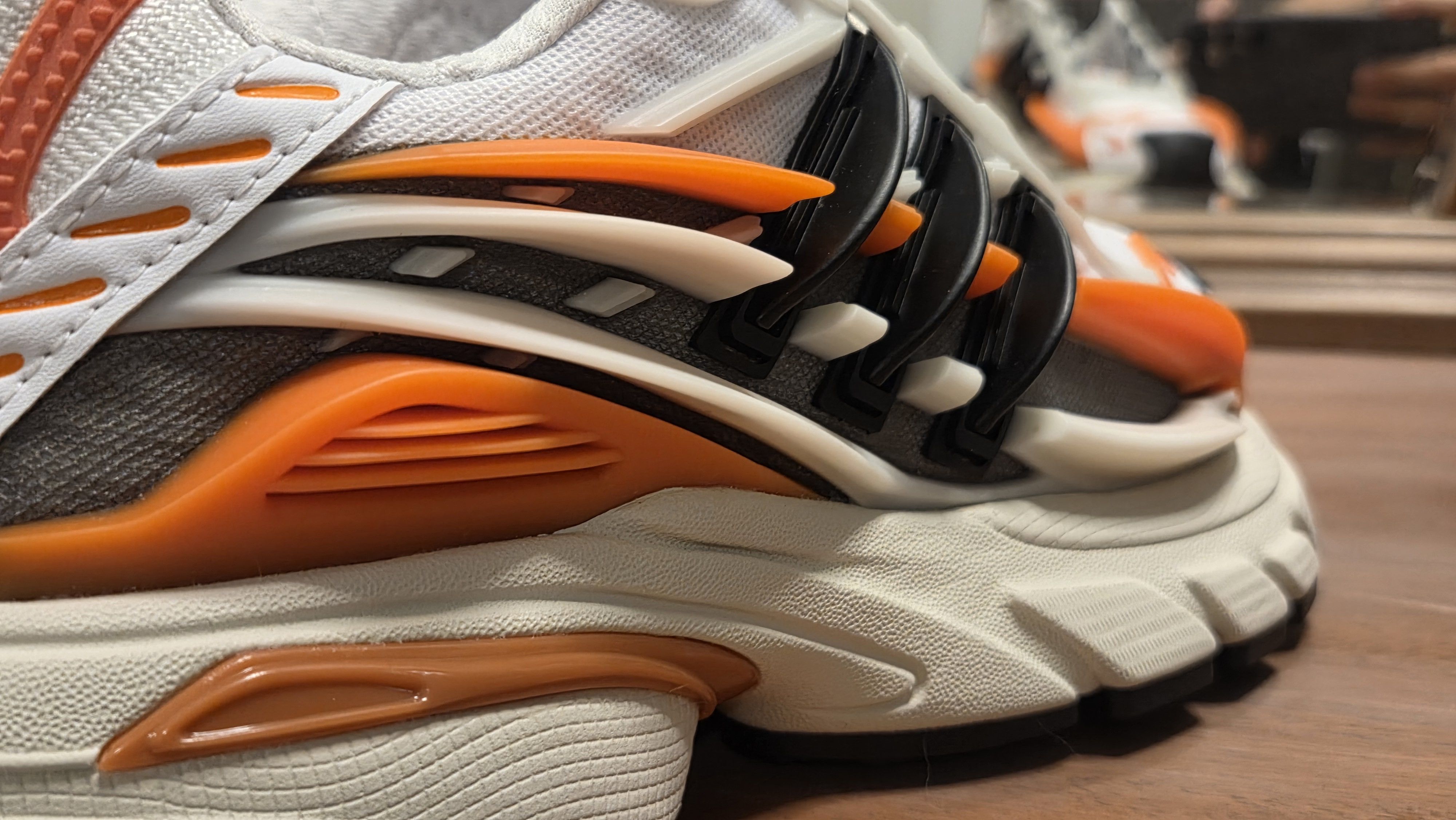 Adidas × Pharrell PW ADISTAR JELLYFISH Size US 5 / IT 35 - 7 Thumbnail