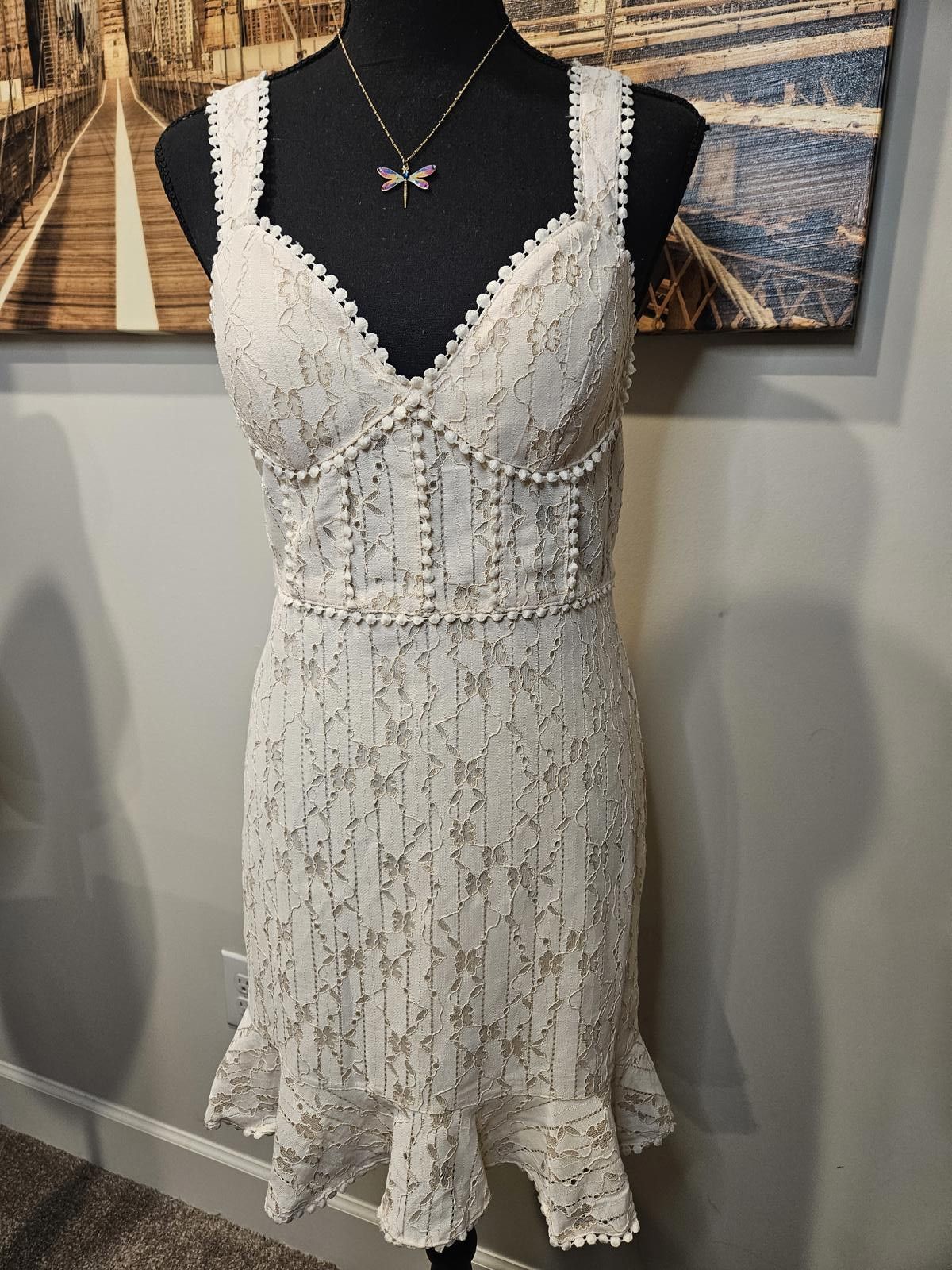 Other Nwt Azura Elegant Lace Dress with Ruffled Hem #217 Size M / US 6-8 / IT 42-44 - 1 Thumbnail
