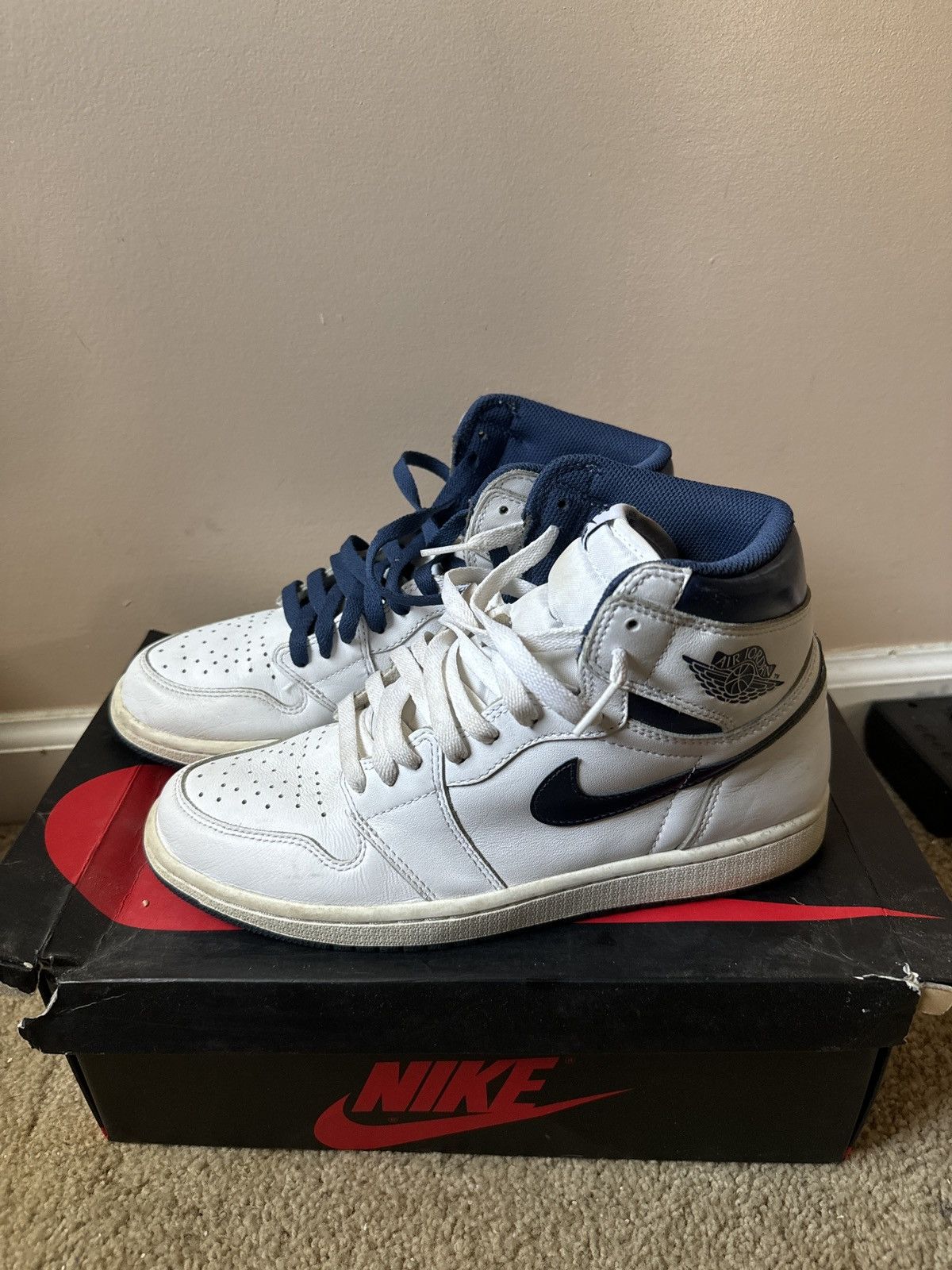 Jordan Brand × Nike Jordan 1 metallic navy Size US 9 / EU 42 - 1 Thumbnail