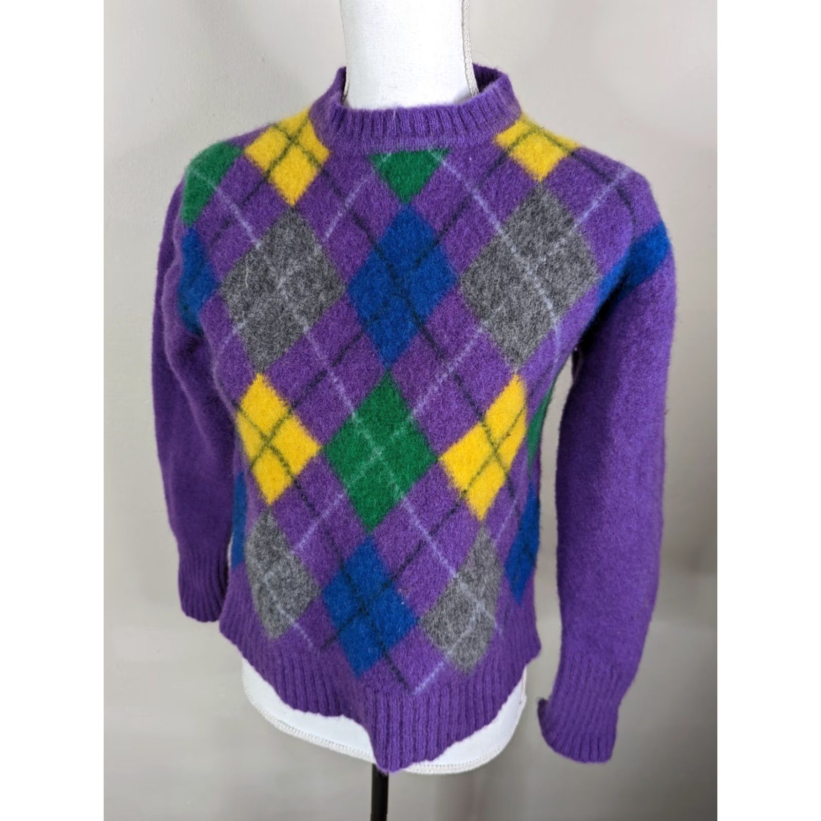 Vintage VINTAGE Derby Sweater Wool Purple Argyle Crewneck Jumper Women's Small S8C Pullover 80s USA Shirt? Size S / US 4 / IT 40 - 2 Thumbnail