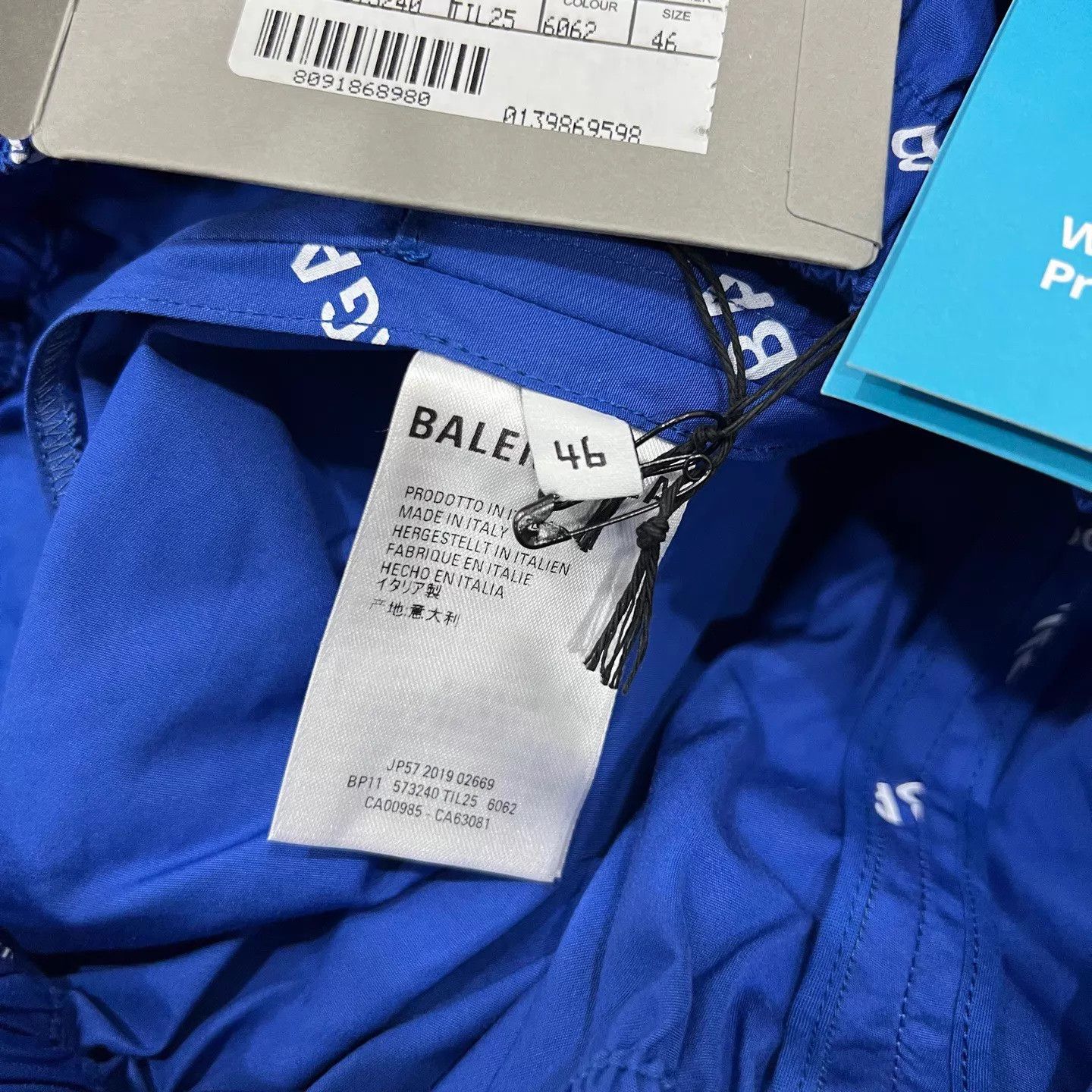 Balenciaga Balenciaga x WFP Blue All Over Print Shorts 46 Size US 30 / EU 46 - 5 Thumbnail