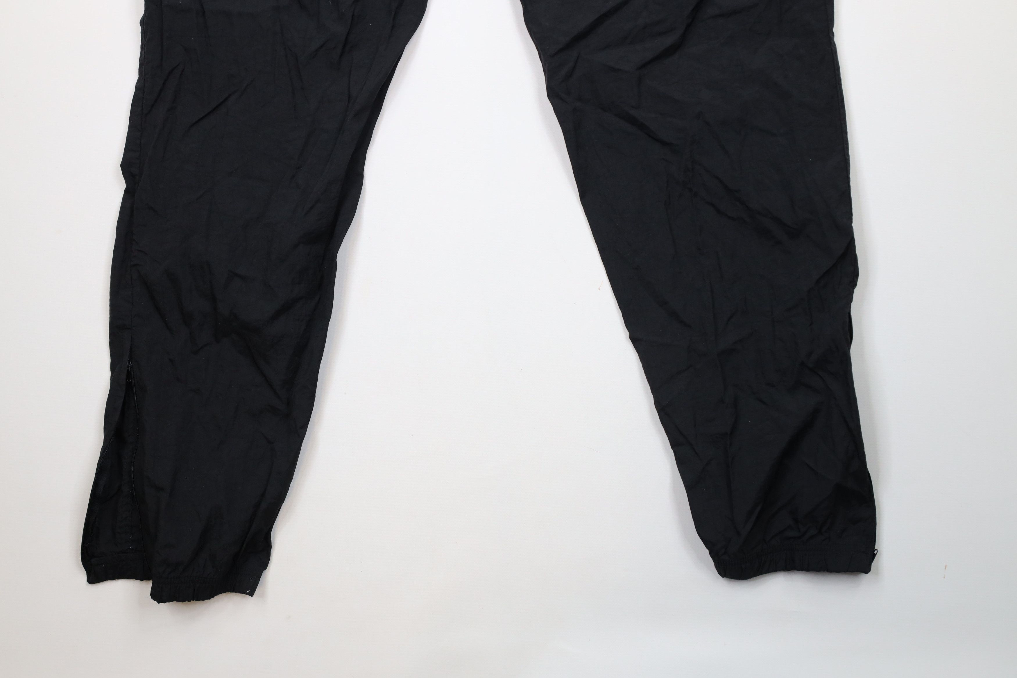 Reebok × Vintage Vintage 90s Reebok Nylon Windbreaker Joggers Pants Black Size US 36 / EU 52 - 14 Thumbnail