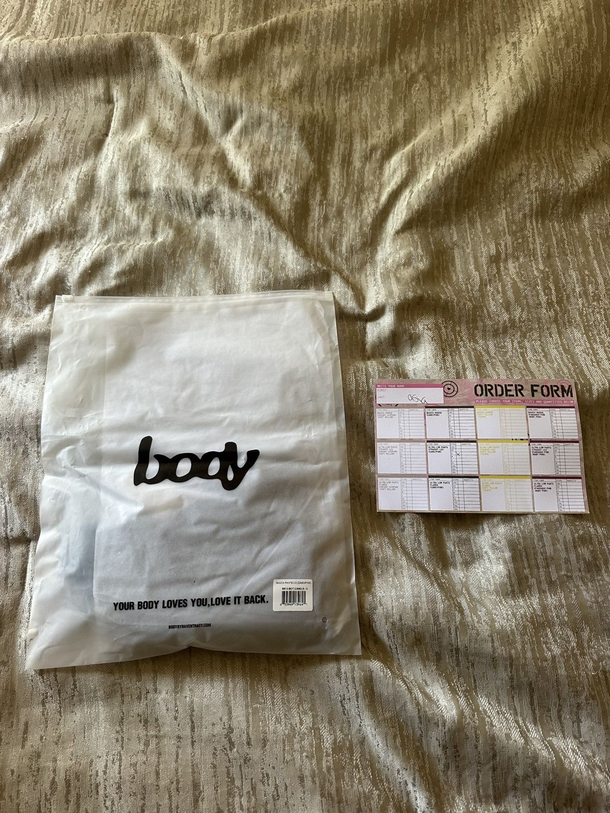 Body by Raven Tracy Complexcon Exclusive Camo/Pink S: Small Body By Raven Tracy Size 27" / US 4 / IT 40 - 2 Thumbnail