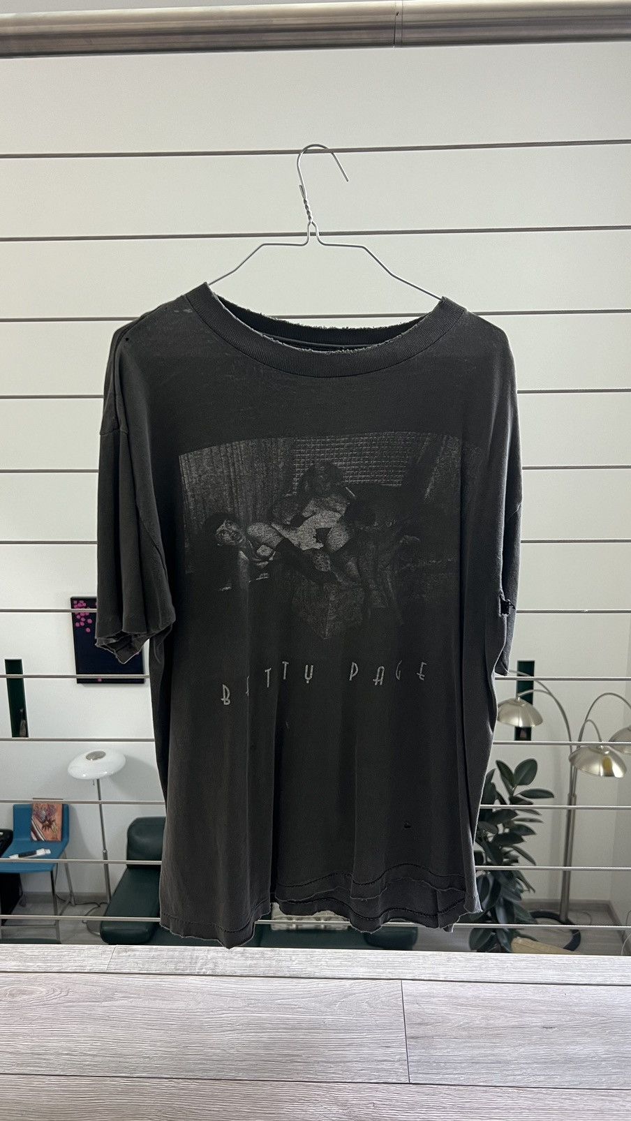 Vintage Vintage: Betty Page “Spank” shirt Size US M / EU 48-50 / 2 - 1 Thumbnail