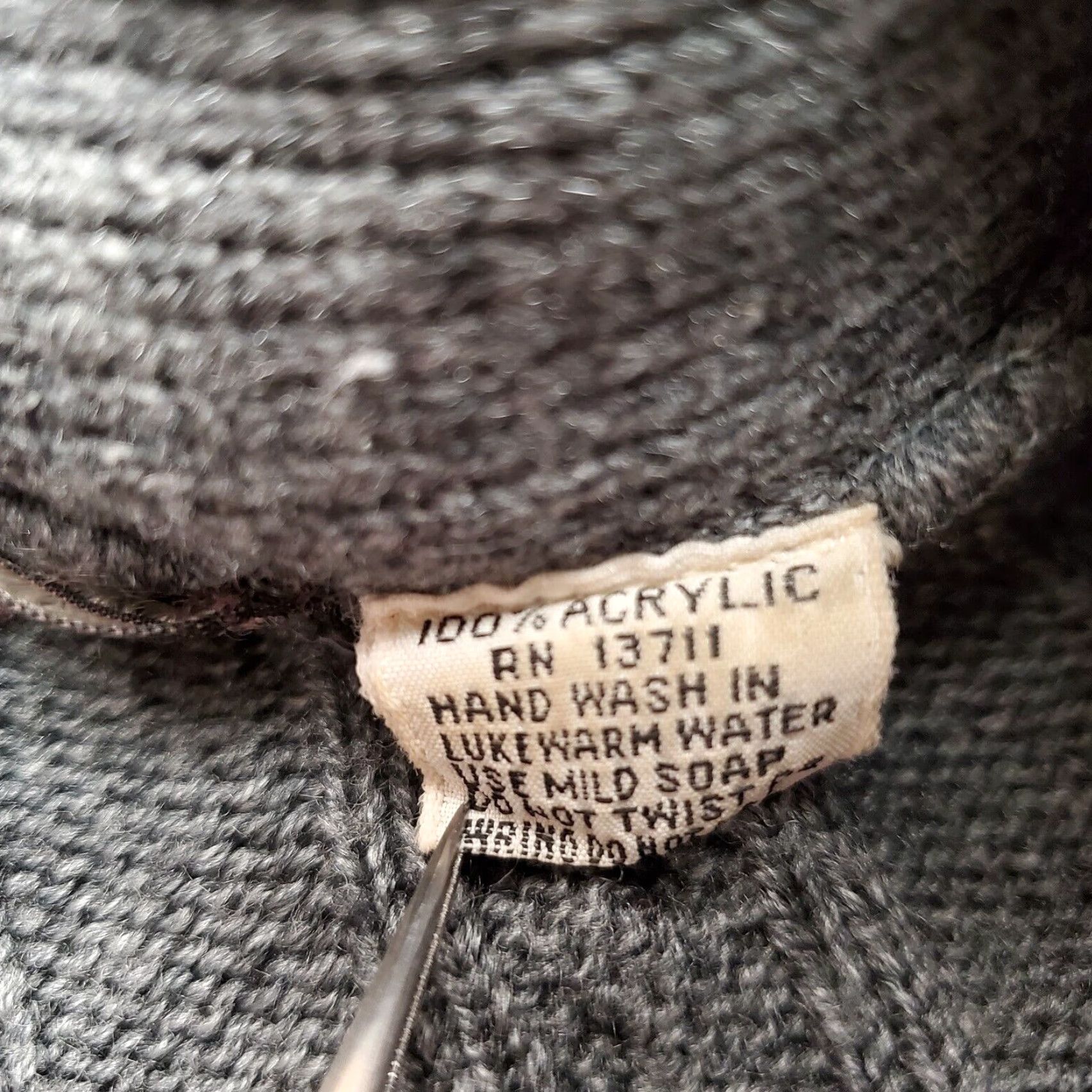 Vintage VTG Bengal Lancer Sweater Mens Large Gray Cable Knit Cardigan Grunge Kurt Cobain Size US L / EU 52-54 / 3 - 4 Thumbnail