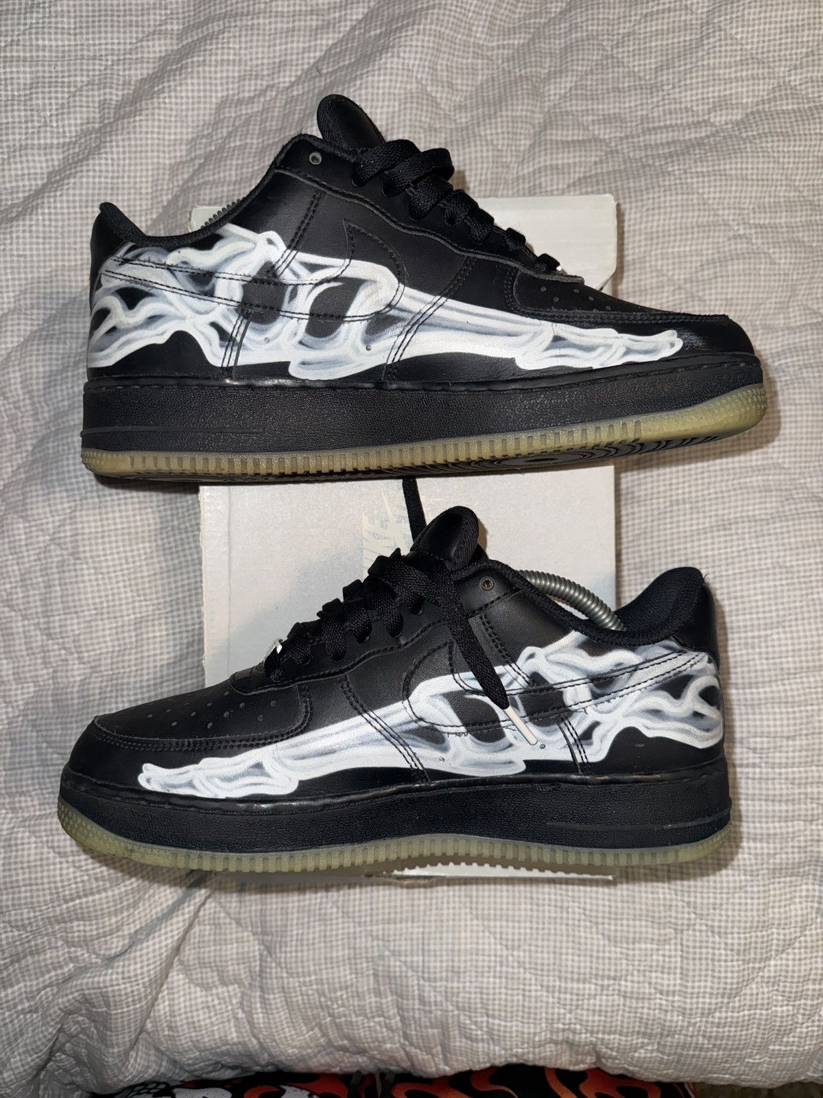 Nike Nike air force 1 Low ‘black skeleton halloween 2019’ Size US 8.5 / EU 41-42 - 2 Thumbnail