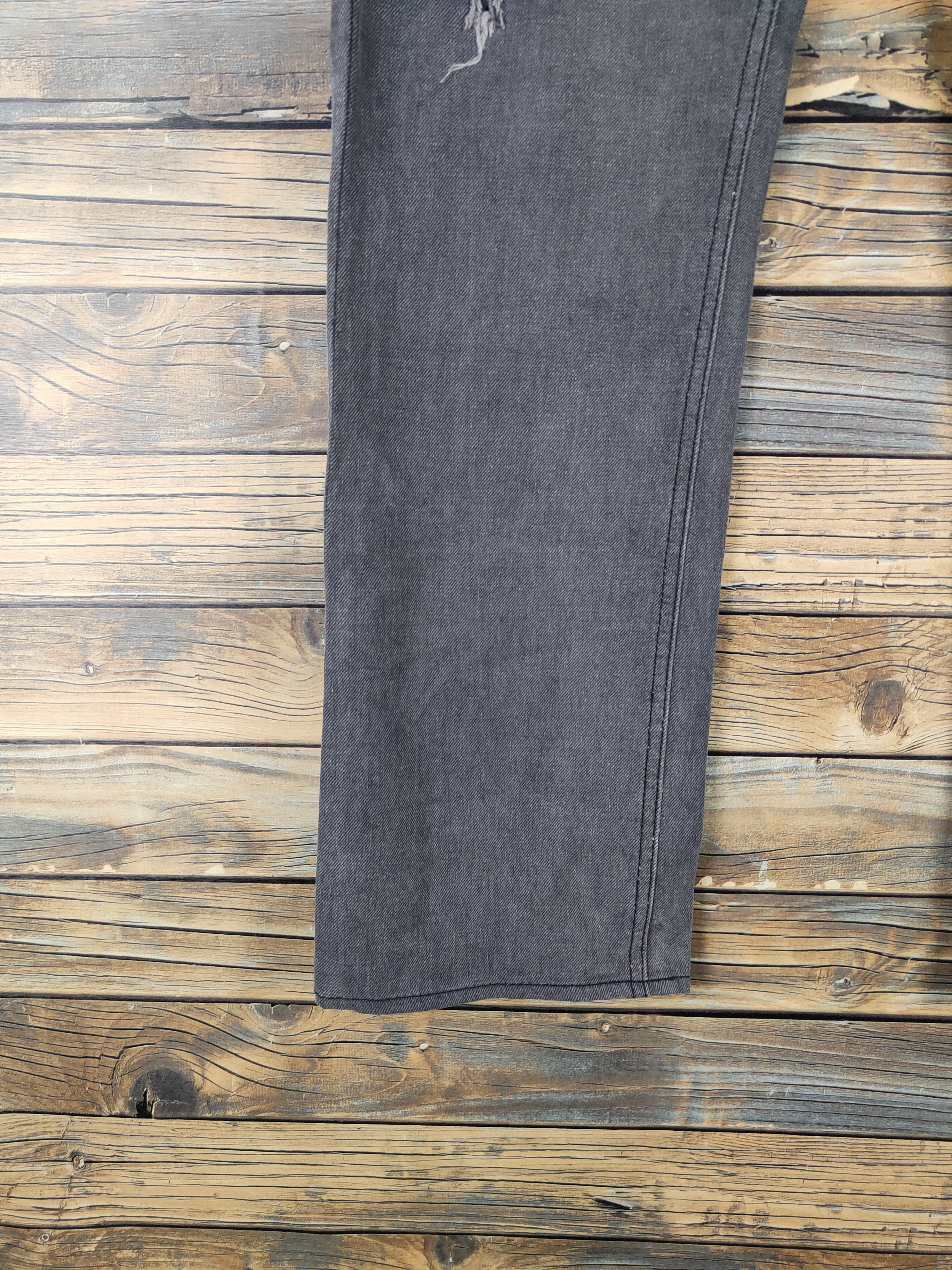 Cheap Monday DL Cheap Monday Black Distressed Ripped denim Jeans #W1481 Size US 32 / EU 48 - 4 Thumbnail