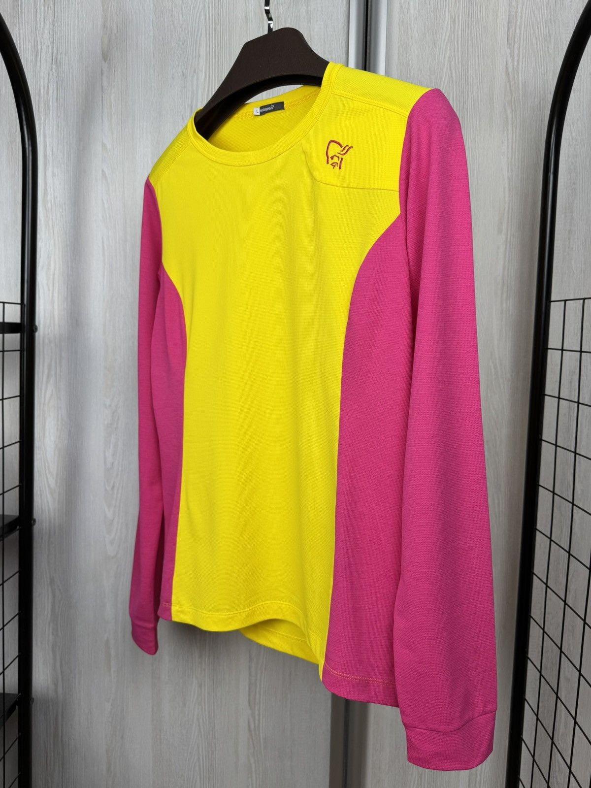 Norrona Norrøna Fjørå Equaliser Lightweight Long Sleeve Top Size L Size L / US 10 / IT 46 - 7 Thumbnail