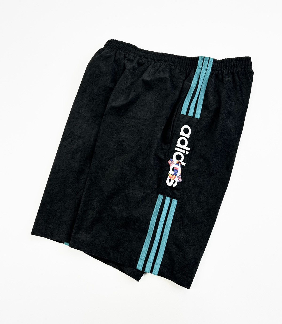Adidas × Vintage rare Vintage 80-90s Adidas Velor Shorts Black Size US 32 / EU 48 - 1 Thumbnail