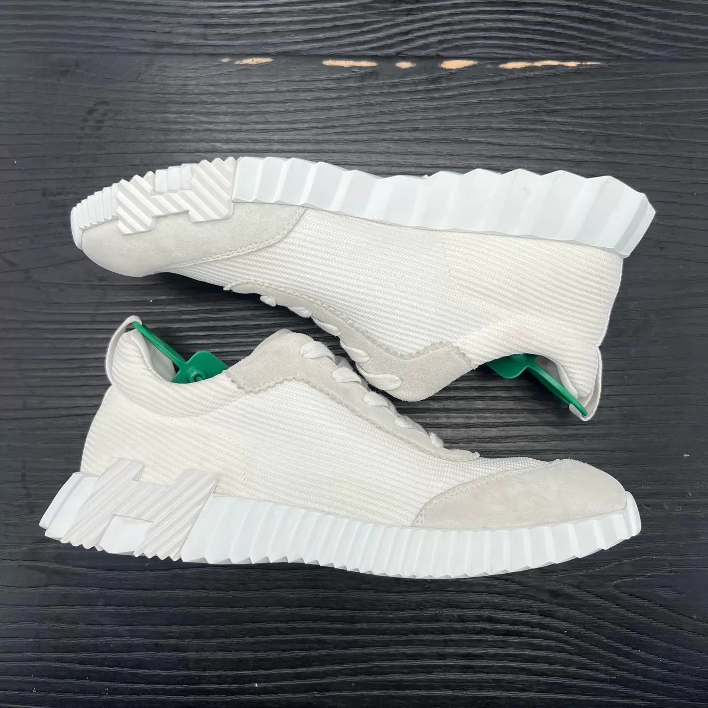 Hermes Hermès Bouncing White Shoes Size 41 Near New Original Box Size US 8 / EU 41 - 4 Thumbnail