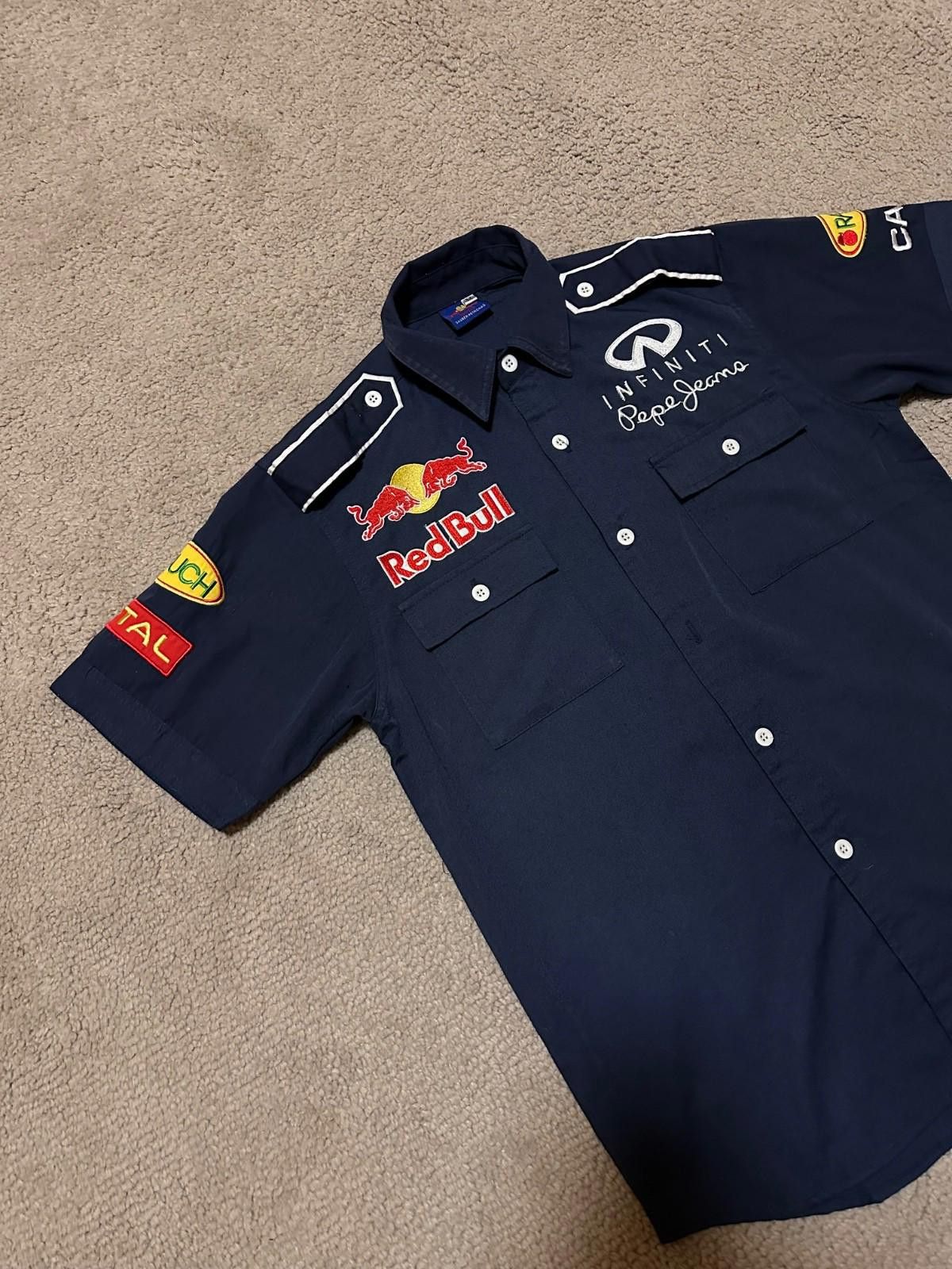 Red Bull 90s Vintage Red Bull Infiniti Embroidery Racing Shirt Sz M Size US M / EU 48-50 / 2 - 3 Thumbnail