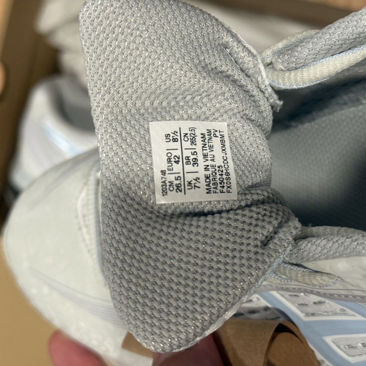 Asics × Kiko Kostadinov ASICS US6-S GEL-KINETIC FLUENT 1203A748 020 Glacier Grey Size US 8.5 / EU 41-42 - 7 Thumbnail
