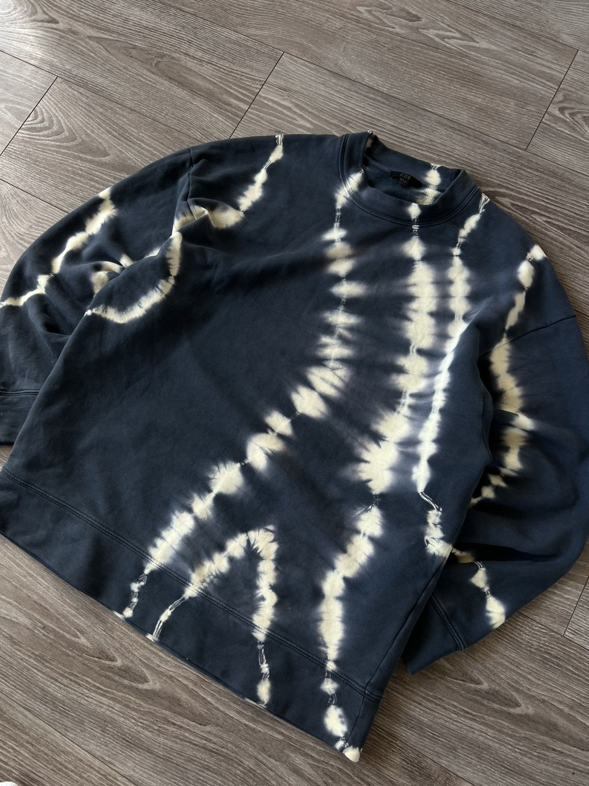Cos × Other ‼️Cos Oversize Tie Die Monolite Pront Cotton Sweatshirt ‼️ Size US S / EU 44-46 / 1 - 9 Thumbnail