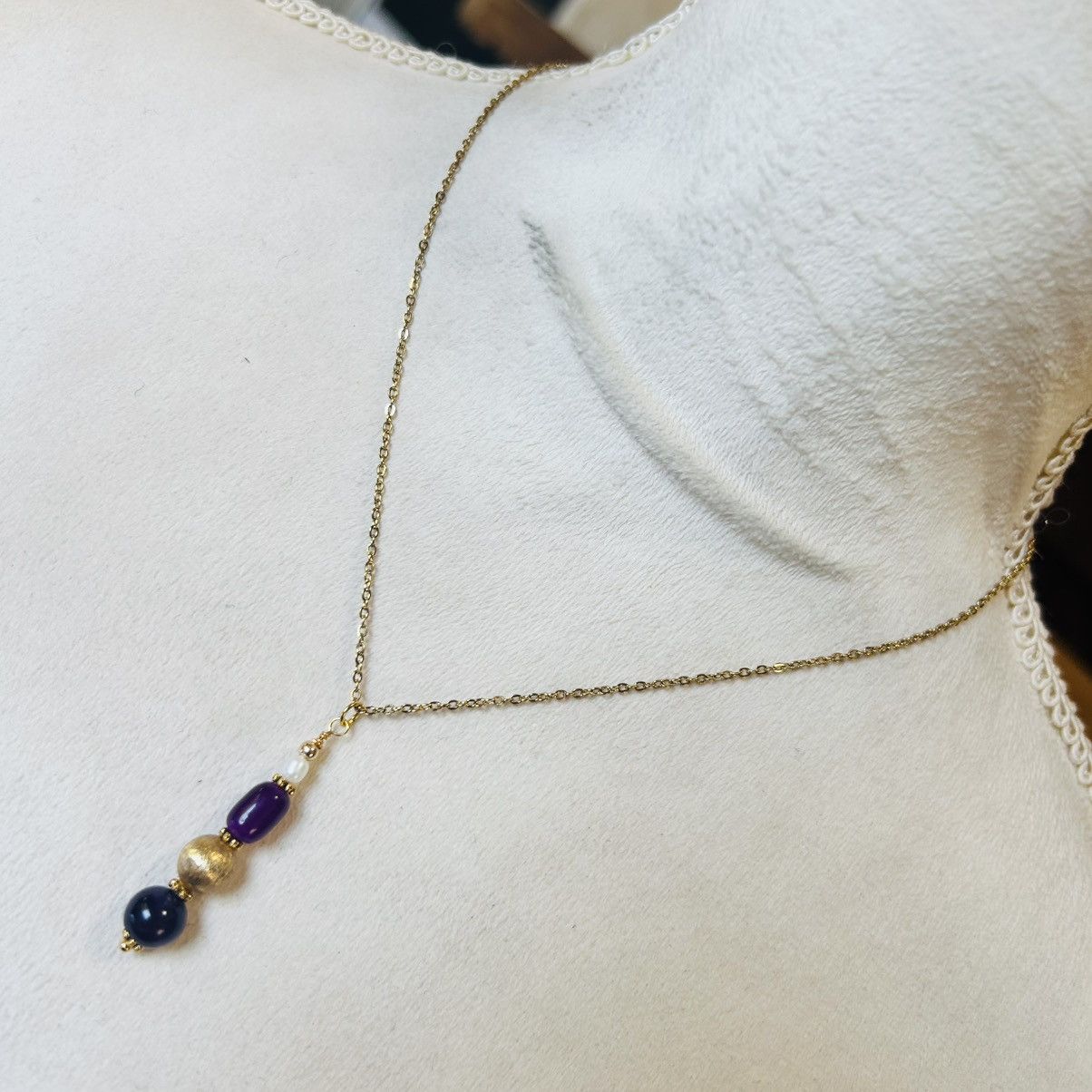 Handmade Handcrafted vintage bead drop pendant on chain necklace Size ONE SIZE - 2 Thumbnail