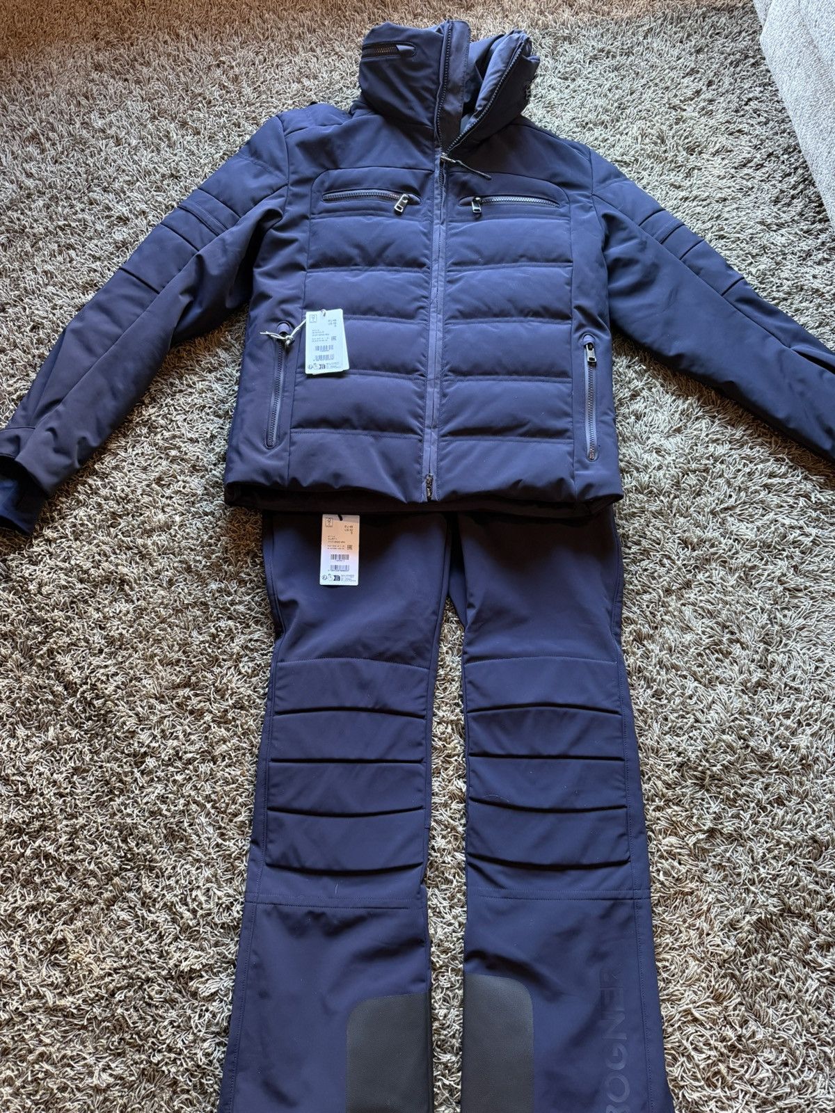 Bogner Incredible Bogner New Ski Outfit Size US S / EU 44-46 / 1 - 2 Thumbnail