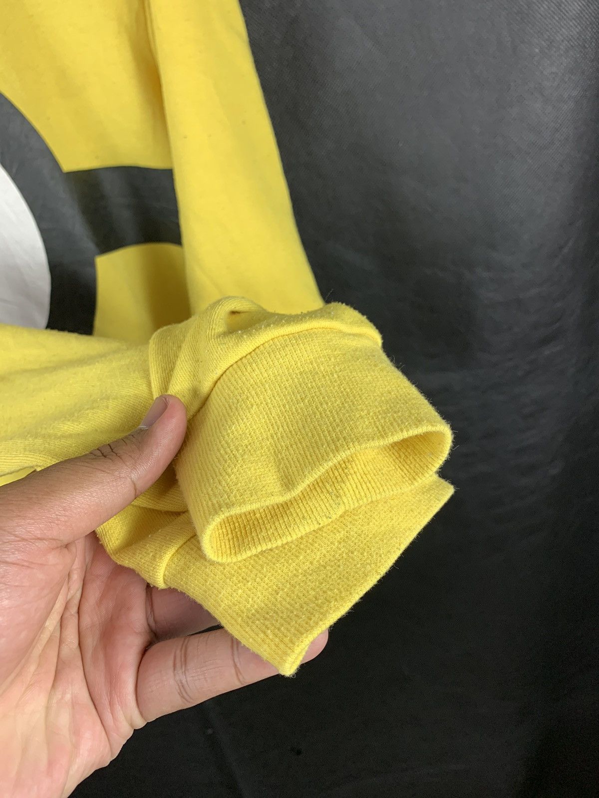 Universal Studios Steals! Universal Studio Japan Despicable Me Pullover Hoodie Size US M / EU 48-50 / 2 - 7 Thumbnail