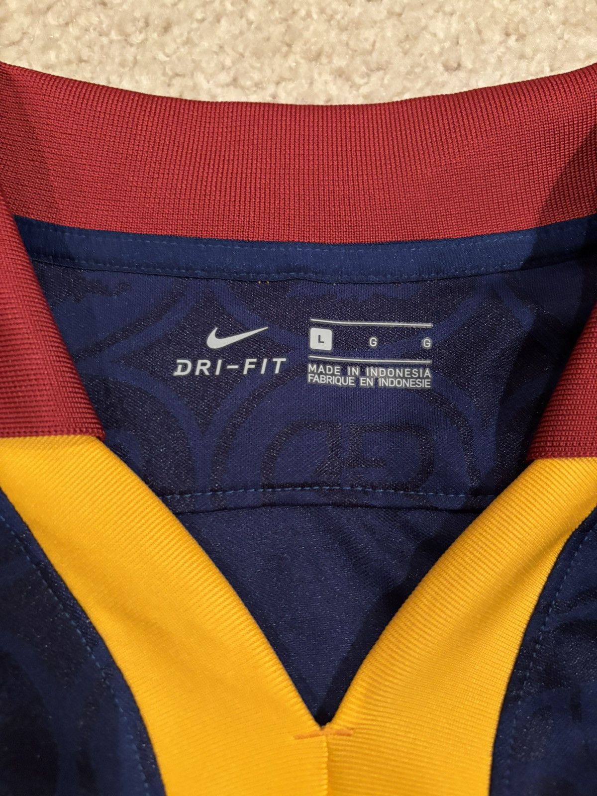 Nike AS Roma 2019/20 Zaniolo Third Jersey Size US L / EU 52-54 / 3 - 3 Thumbnail