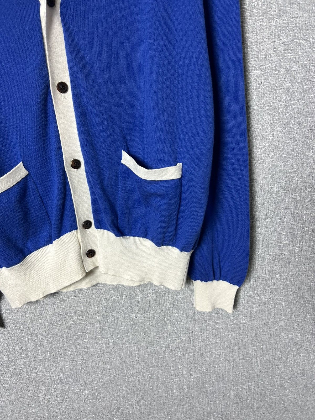 Maison Kitsune Maison Kitsune Button Cardigan Sweater Embroidered Fox Logo Size US L / EU 52-54 / 3 - 7 Thumbnail