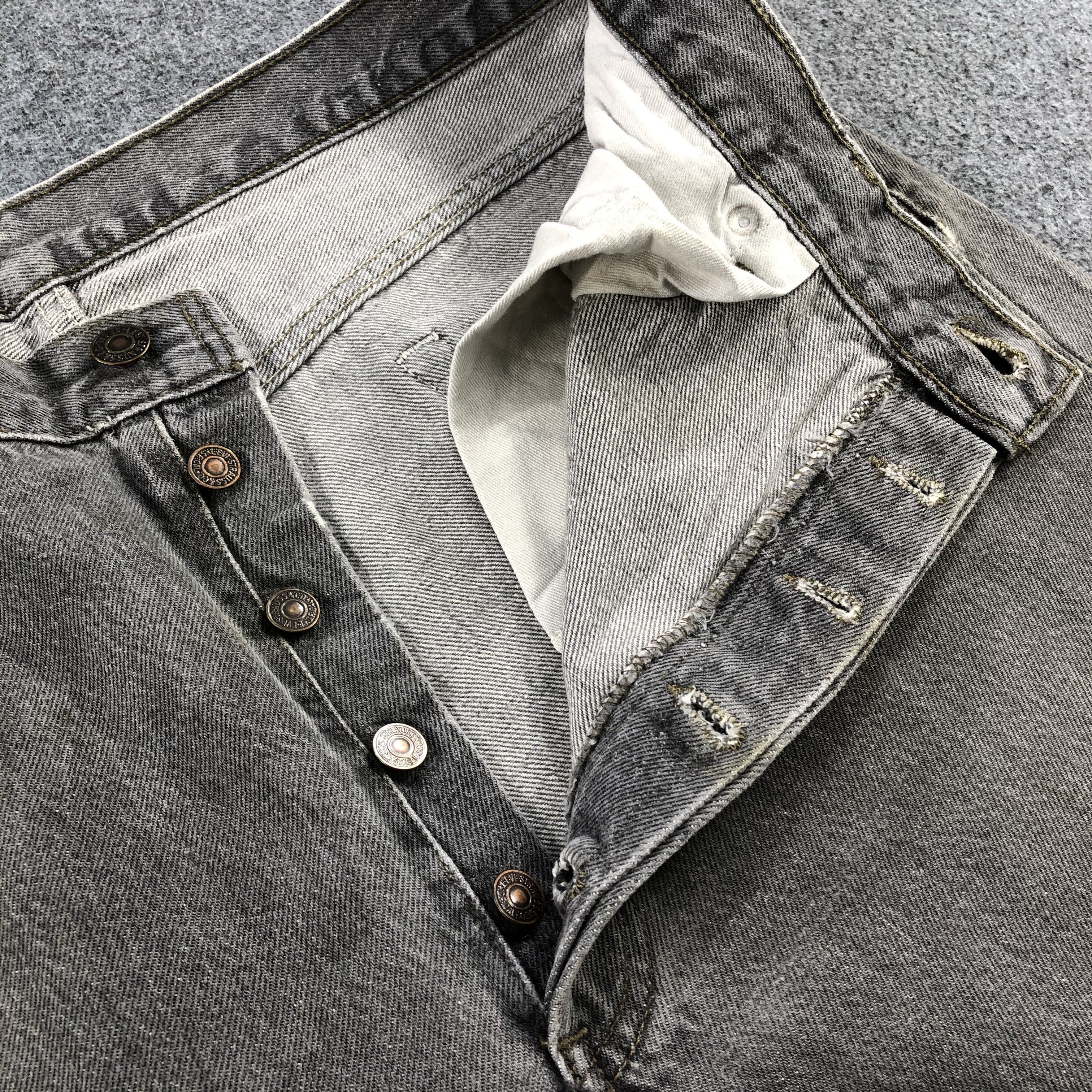 Levi's Vintage 90s Levis 501 Earth Tone Jeans-J1449 Size US 35 - 13 Thumbnail