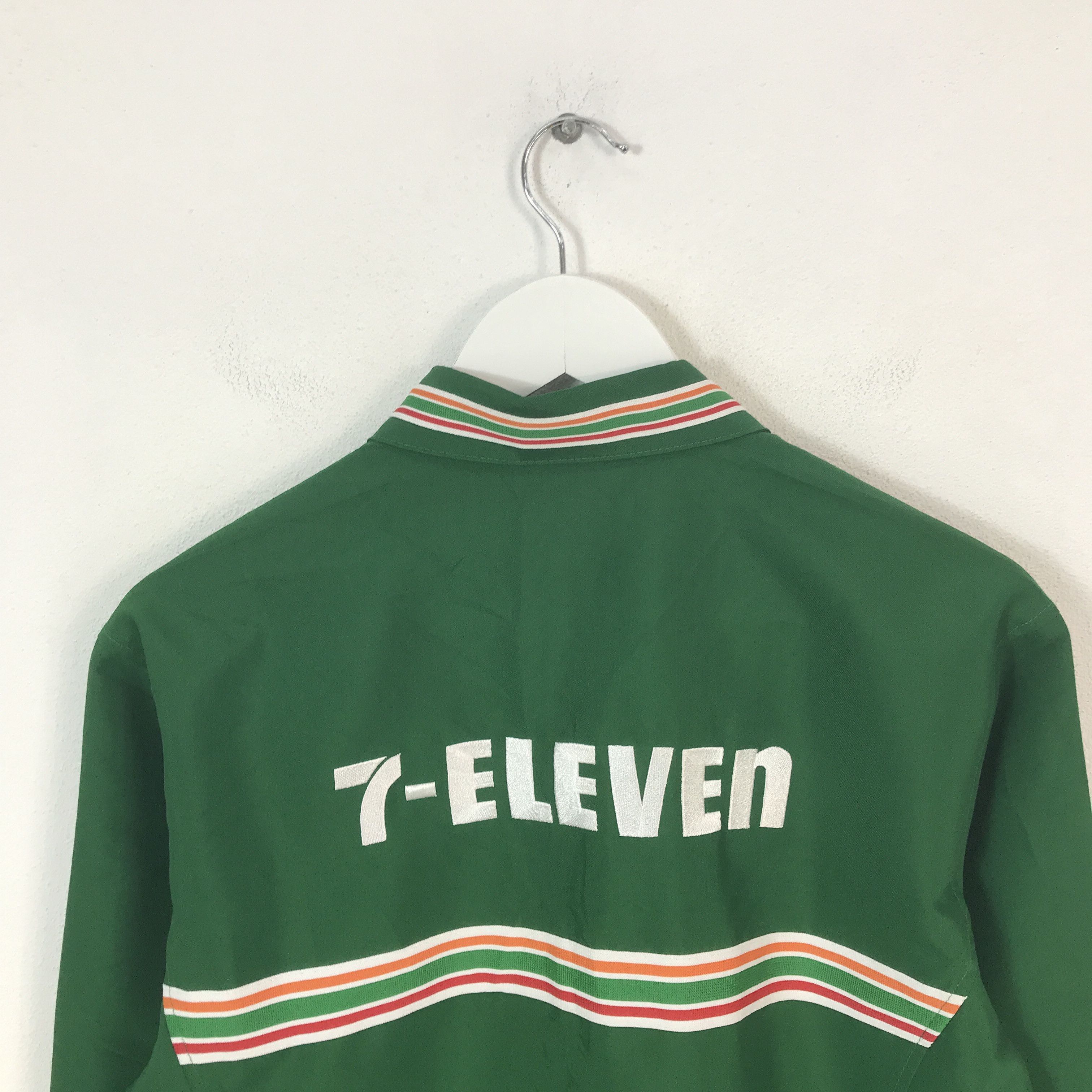 Japanese Brand 7 eleven japan green uniform shirt jacket Size US M / EU 48-50 / 2 - 4 Thumbnail