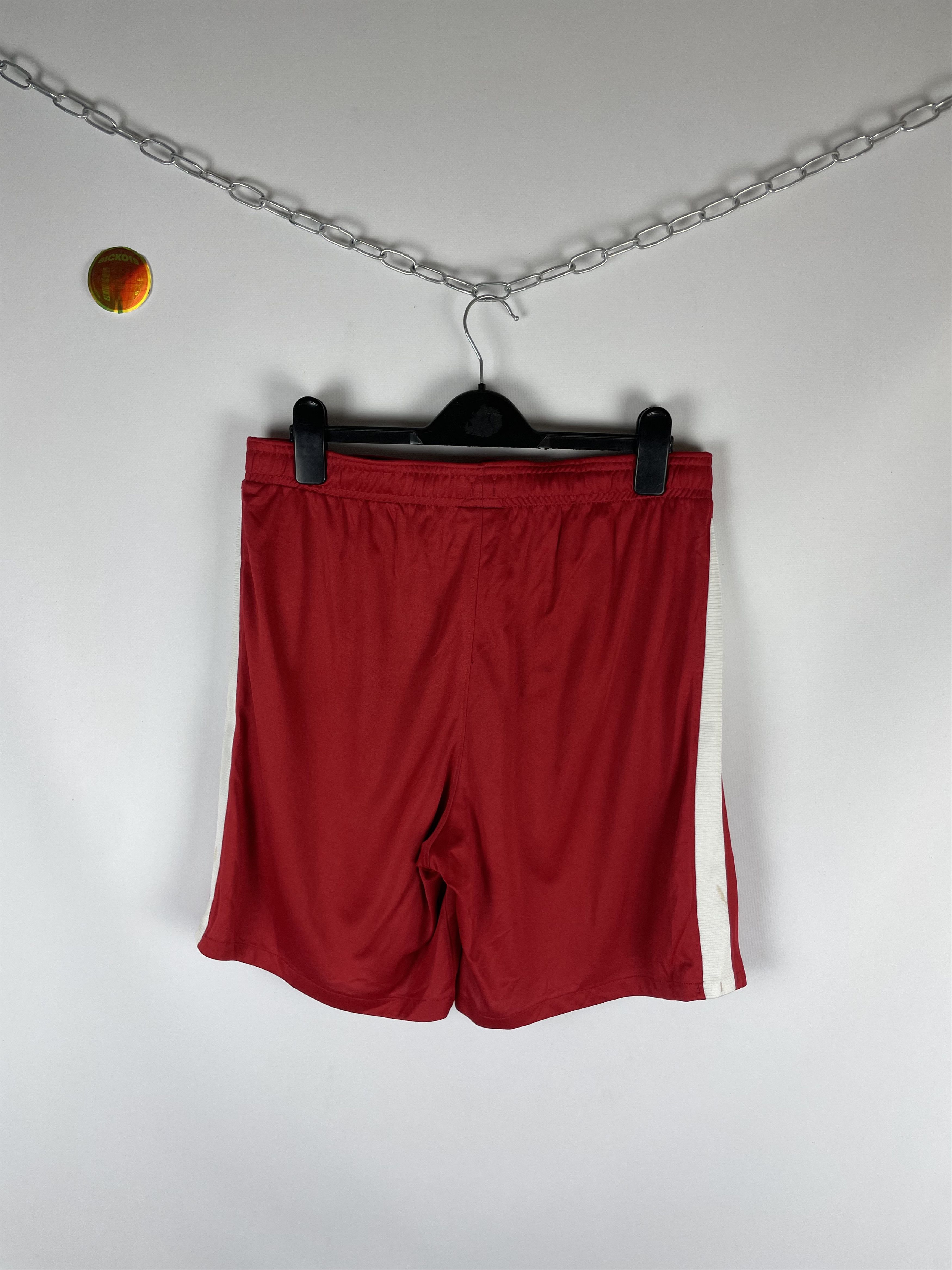 Nike Vintage Nike Liverpool Shorts Soccer Footbal Size US 36 / EU 52 - 7 Thumbnail