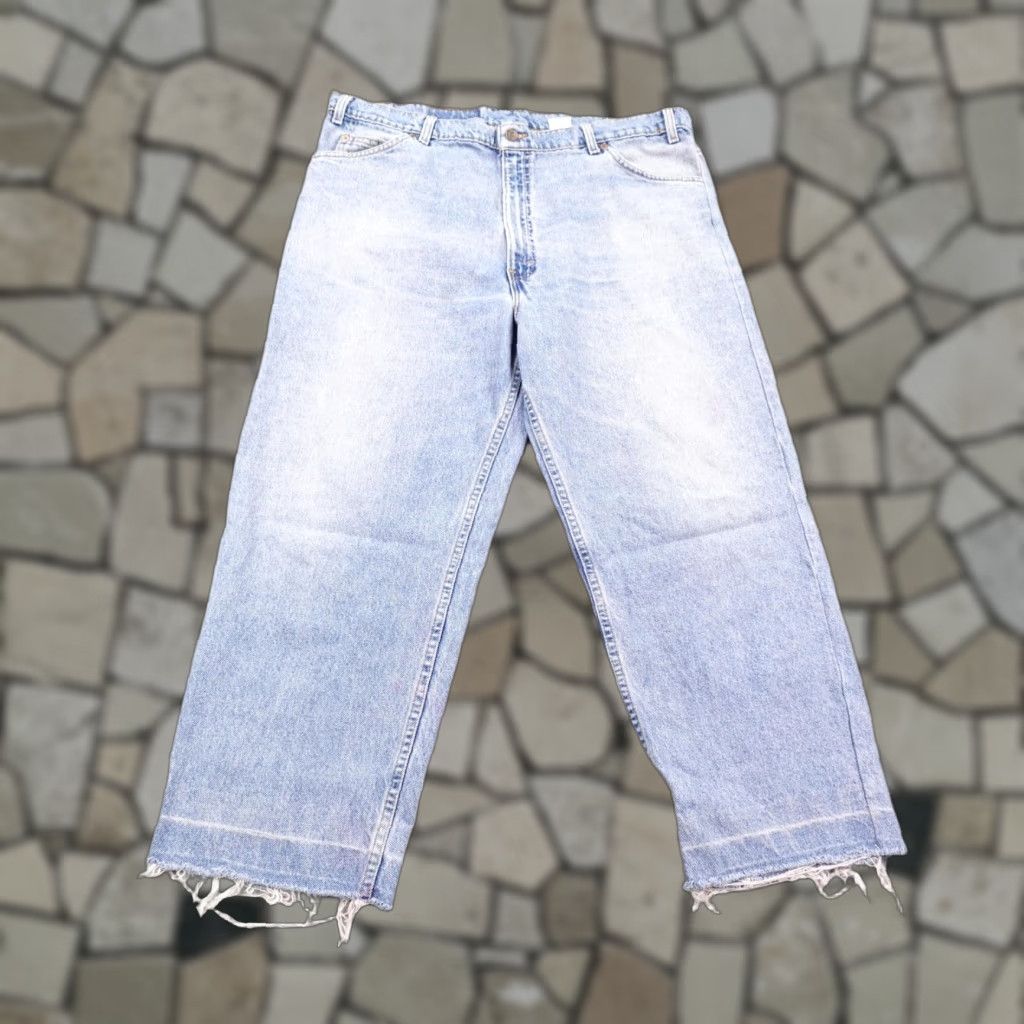 Levi's VINTAGE Levi's Jeans Men 42x30 Blue Denim Straight Baggy 90s Silver Tab Faded Distressed Pockets Jeans Mens Size 42 Distressed 90s Size US 42 / EU 58 - 1 Thumbnail