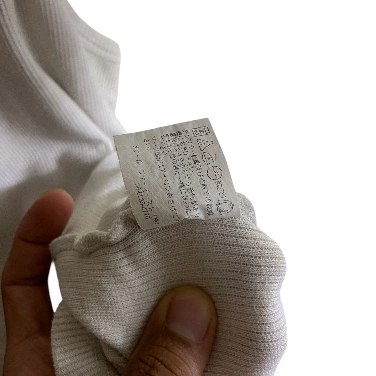 O'Neill TANK TOP IN WHITE SURFING Y2K ONEIL USA Size US M / EU 48-50 / 2 - 6 Thumbnail